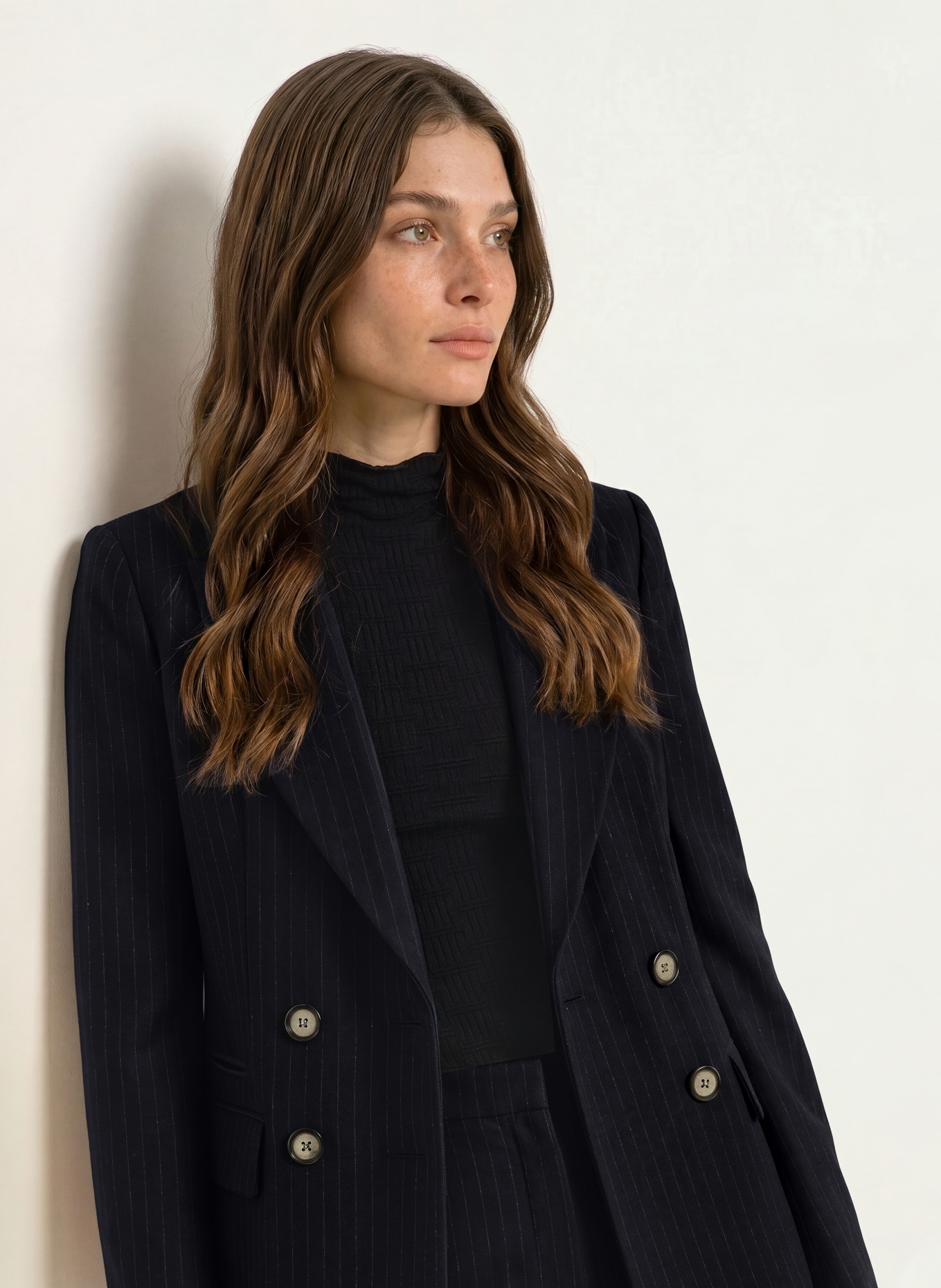EMPORIO ARMANI Blazer: MØRKEBLÅ / HVID