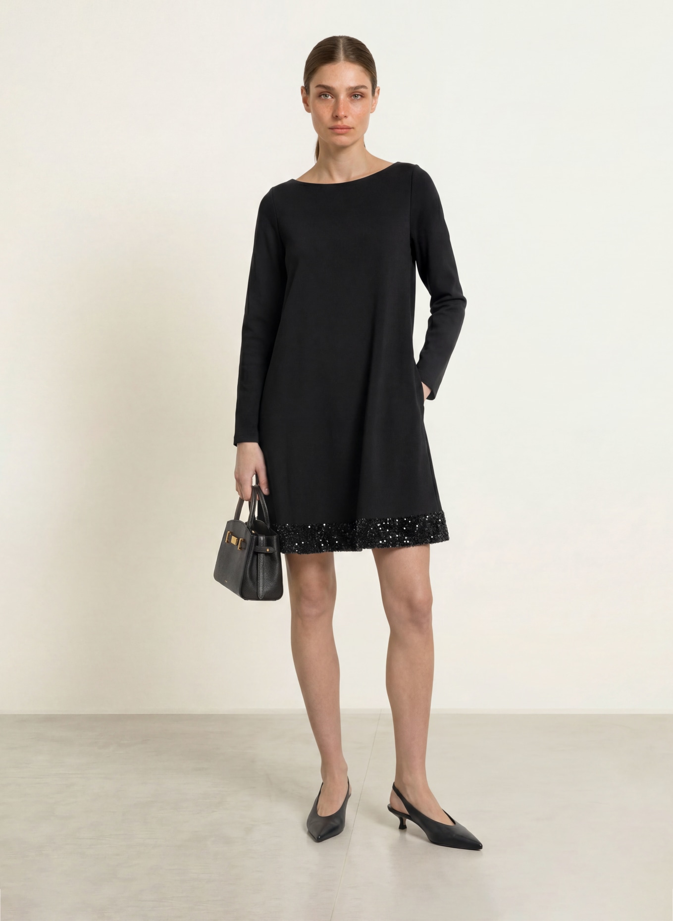 EMPORIO ARMANI Jerseykleid mit Pailletten: SCHWARZ