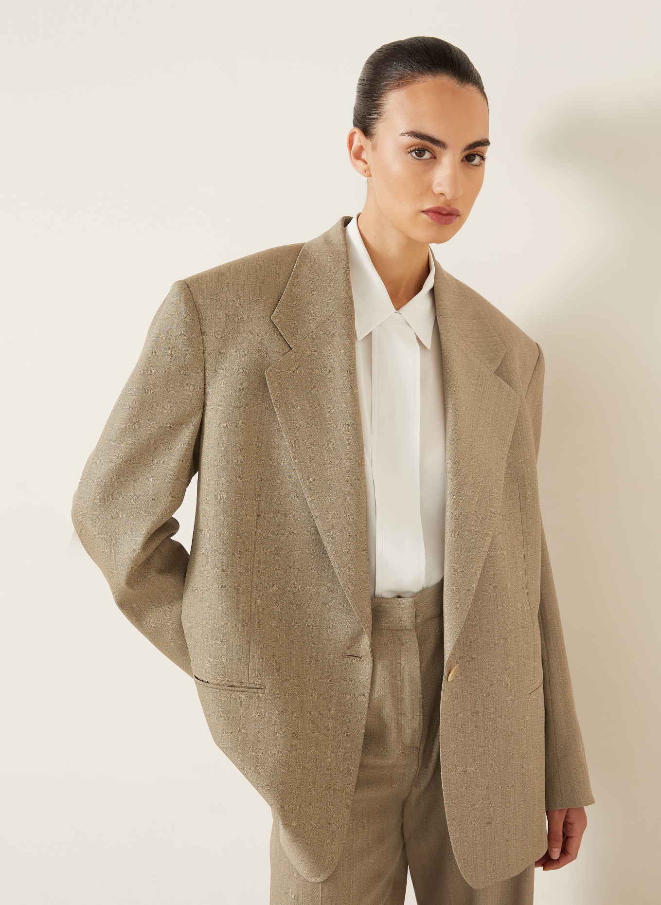 Calvin Klein AVERY Long Blazer: BEIGE