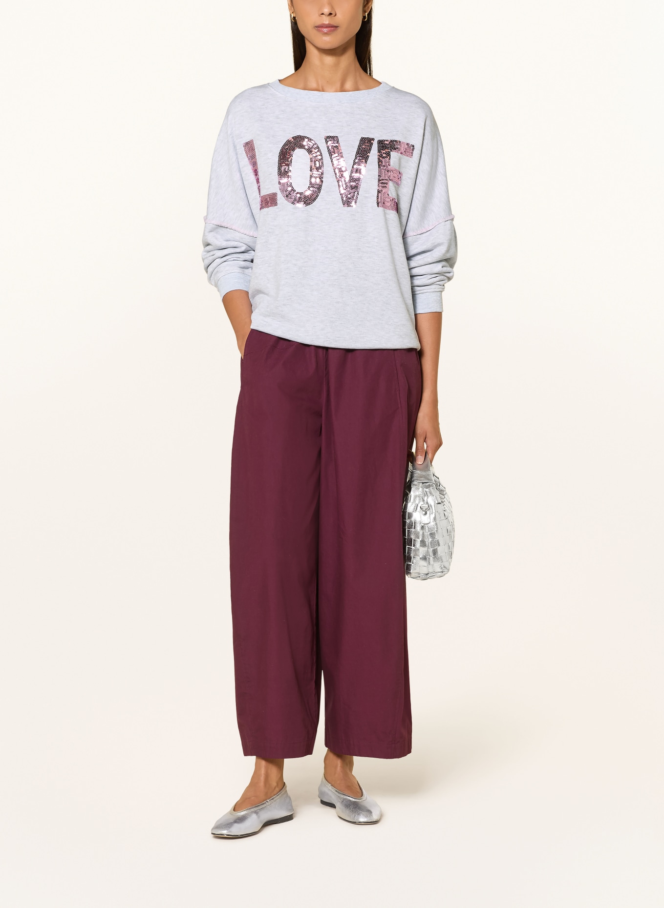 miss goodlife Sequin Sweatshirt: LIGHT GRAY / PURPLE