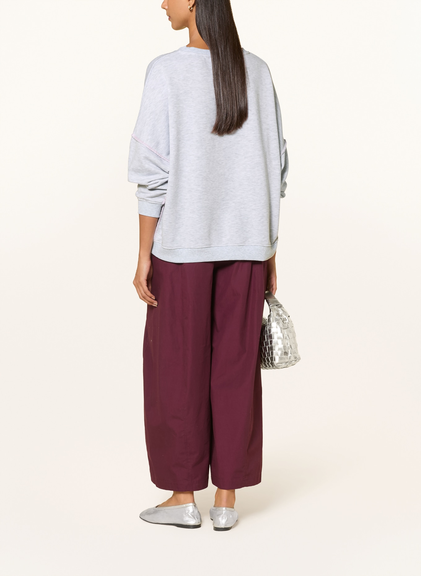 miss goodlife Sequin Sweatshirt: LIGHT GRAY / PURPLE