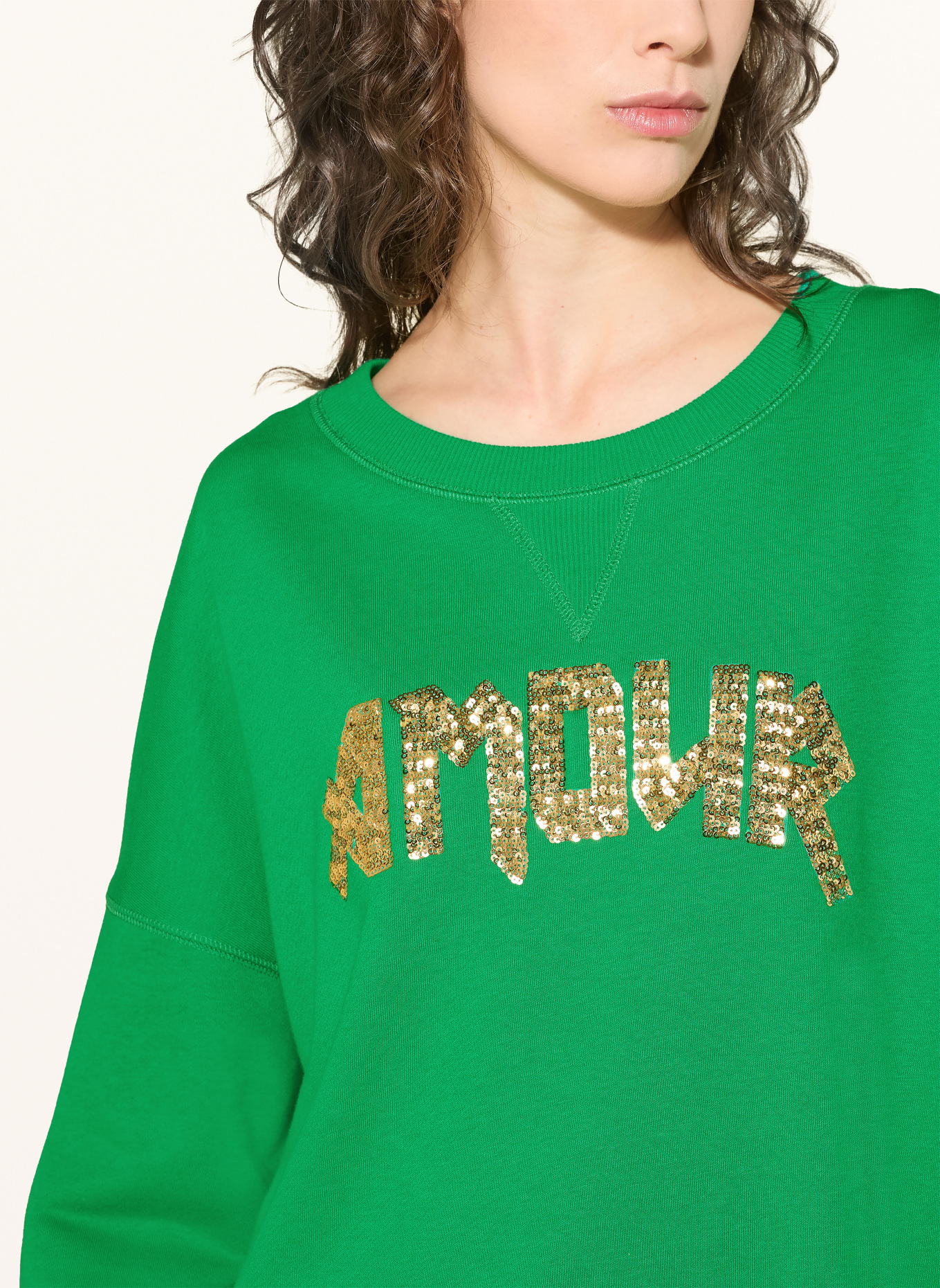 miss goodlife Sweatshirt à paillettes: VERT / OR