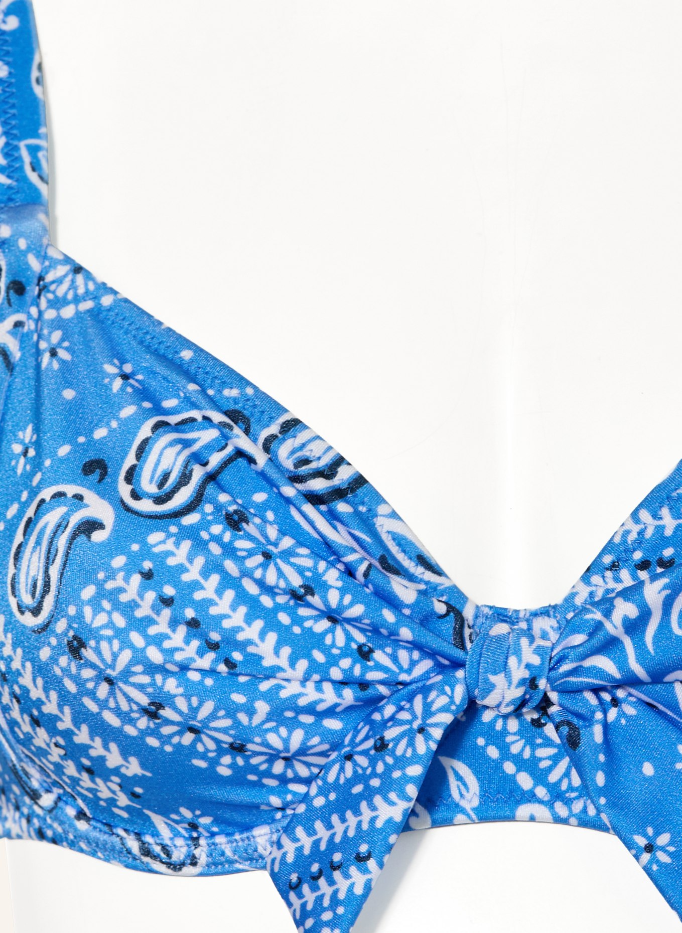 Lidea Underwire bikini top BANDANA: LIGHT BLUE / WHITE