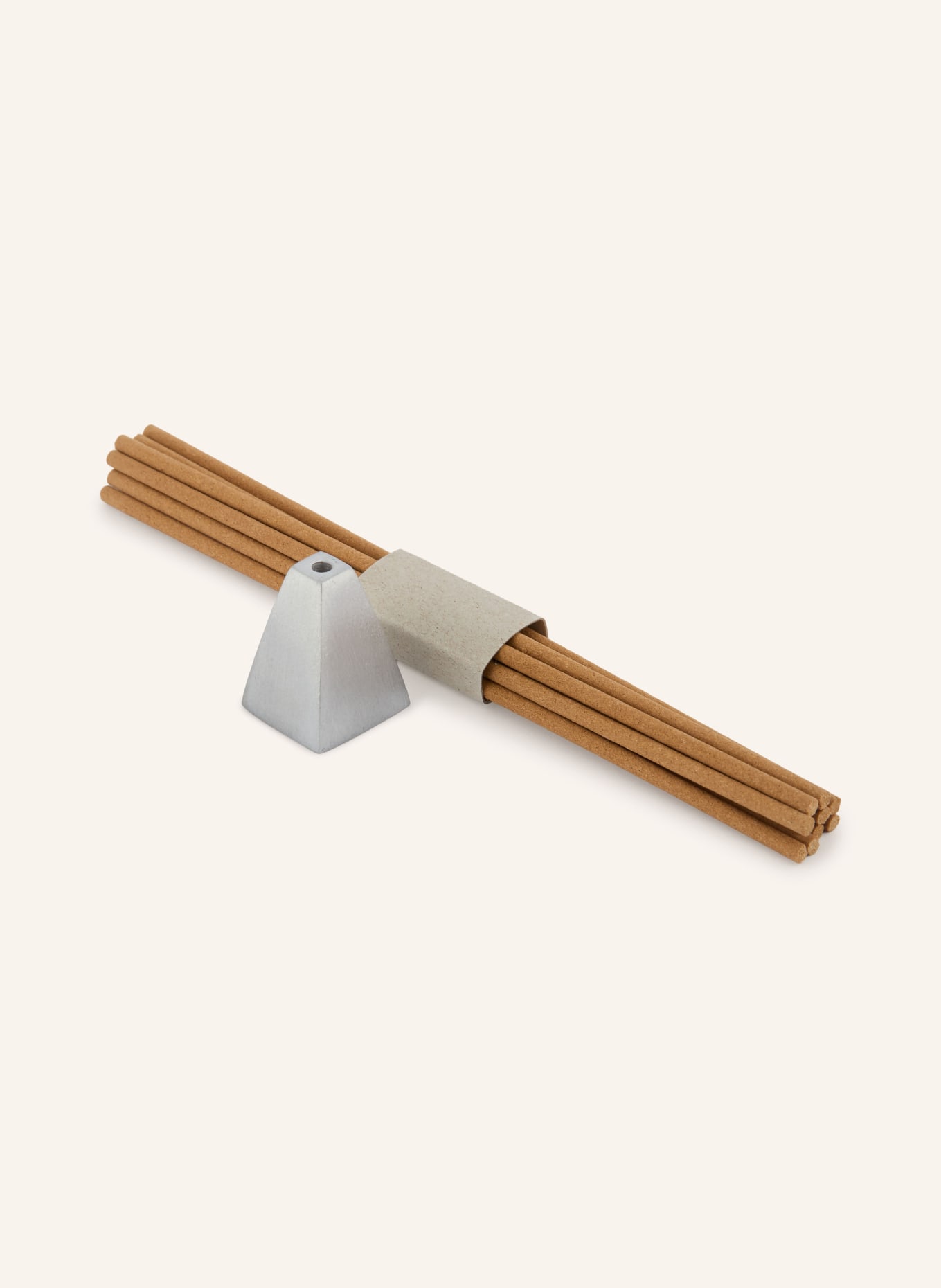 Ferm LIVING 11-piece PYRA set: Incense sticks and holder: GRAY