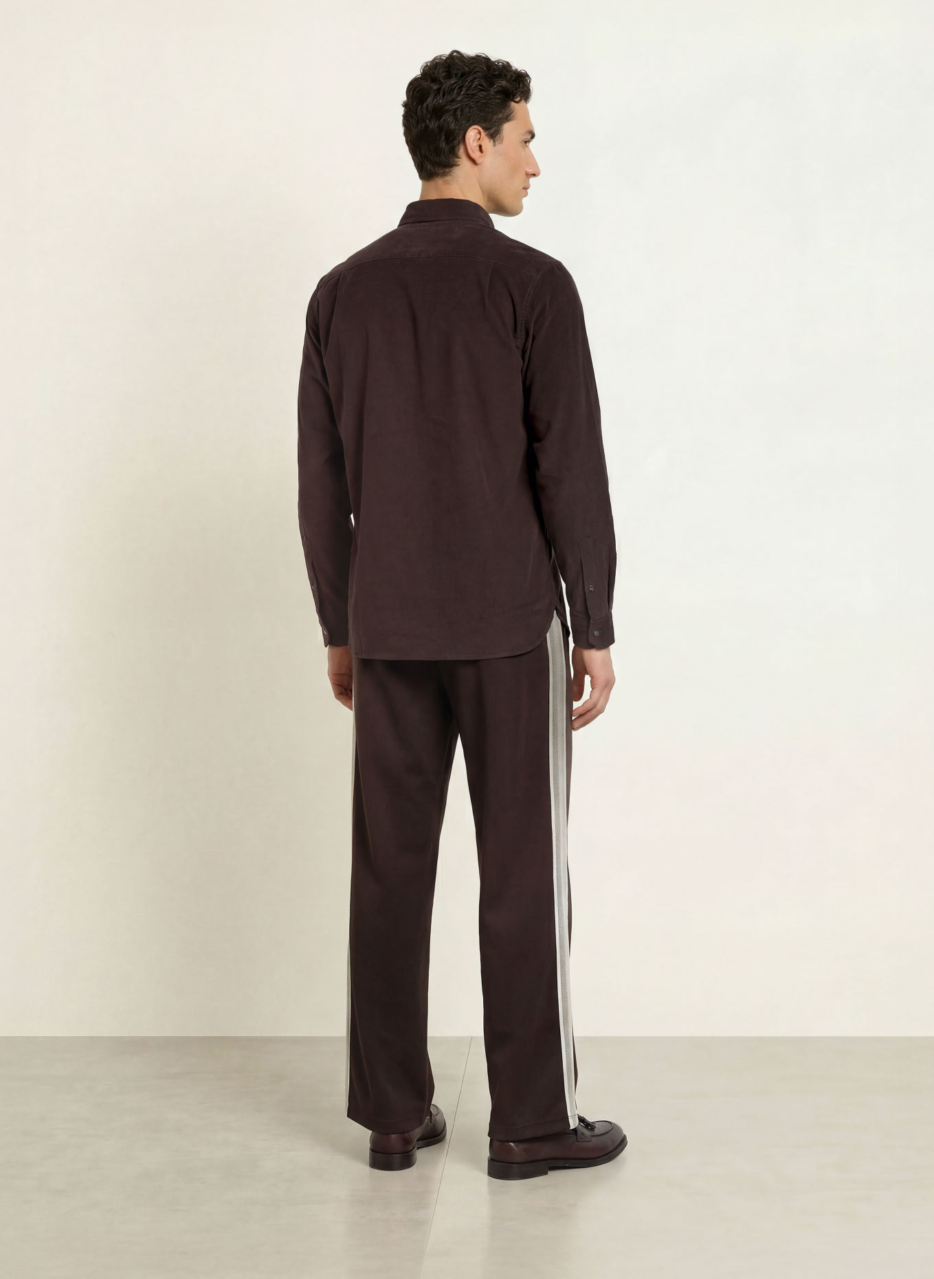 FRED PERRY Cordhemd Slim Fit: DUNKELBRAUN