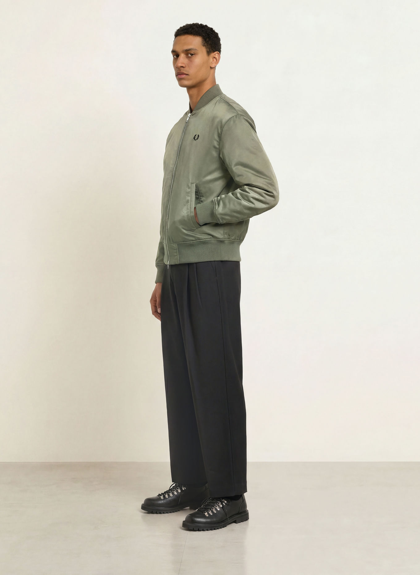FRED PERRY Blouson: GRÜN