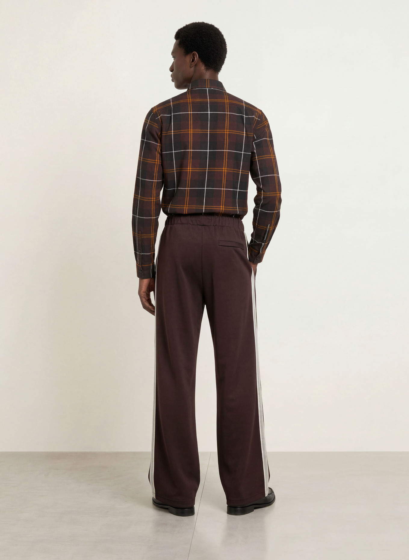 FRED PERRY Track Pants mit Galonstreifen: DUNKELBRAUN / CREME