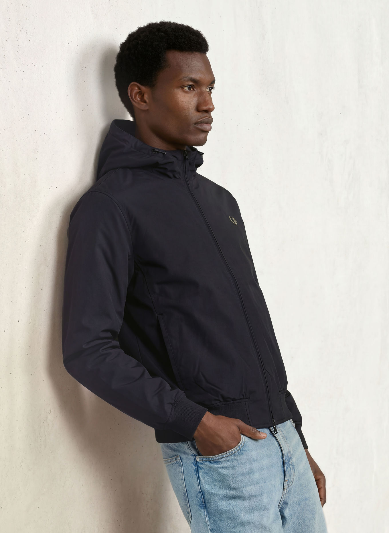 FRED PERRY Jacke: SCHWARZ