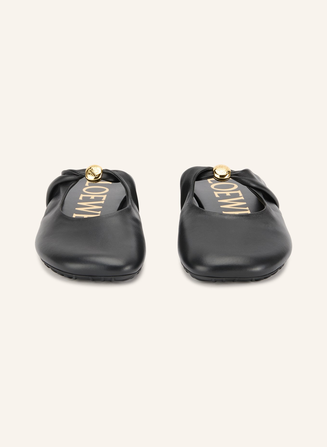LOEWE Muiltjes PEBBLE SOFT: ZWART / GOUD