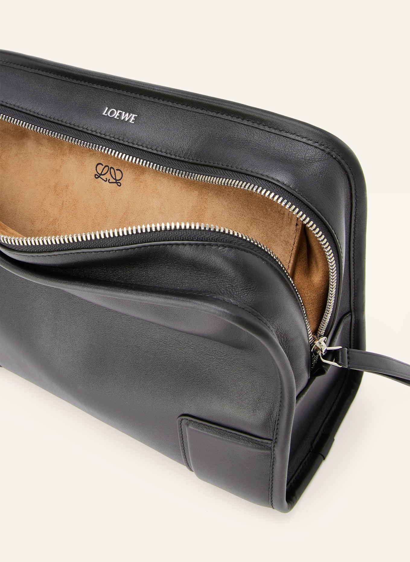 LOEWE Handtasche AMAZONA 180 MEDIUM: SCHWARZ / SILBER