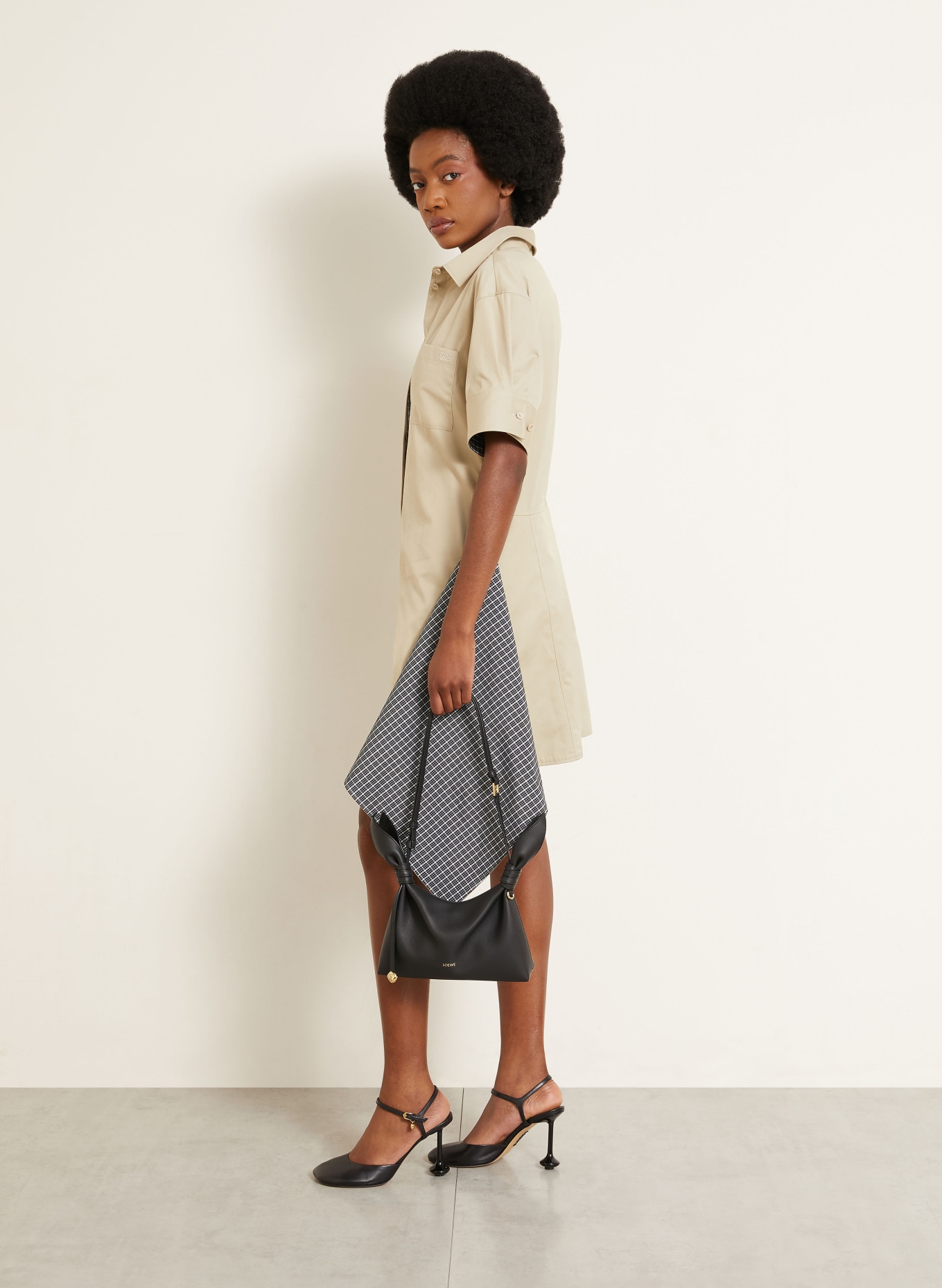 LOEWE Schoudertas SCARF MINI: ZWART / GOUD
