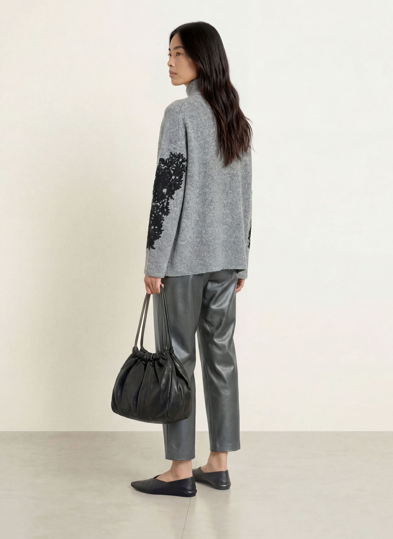 Joseph Ribkoff Leather-look trousers: GRAY
