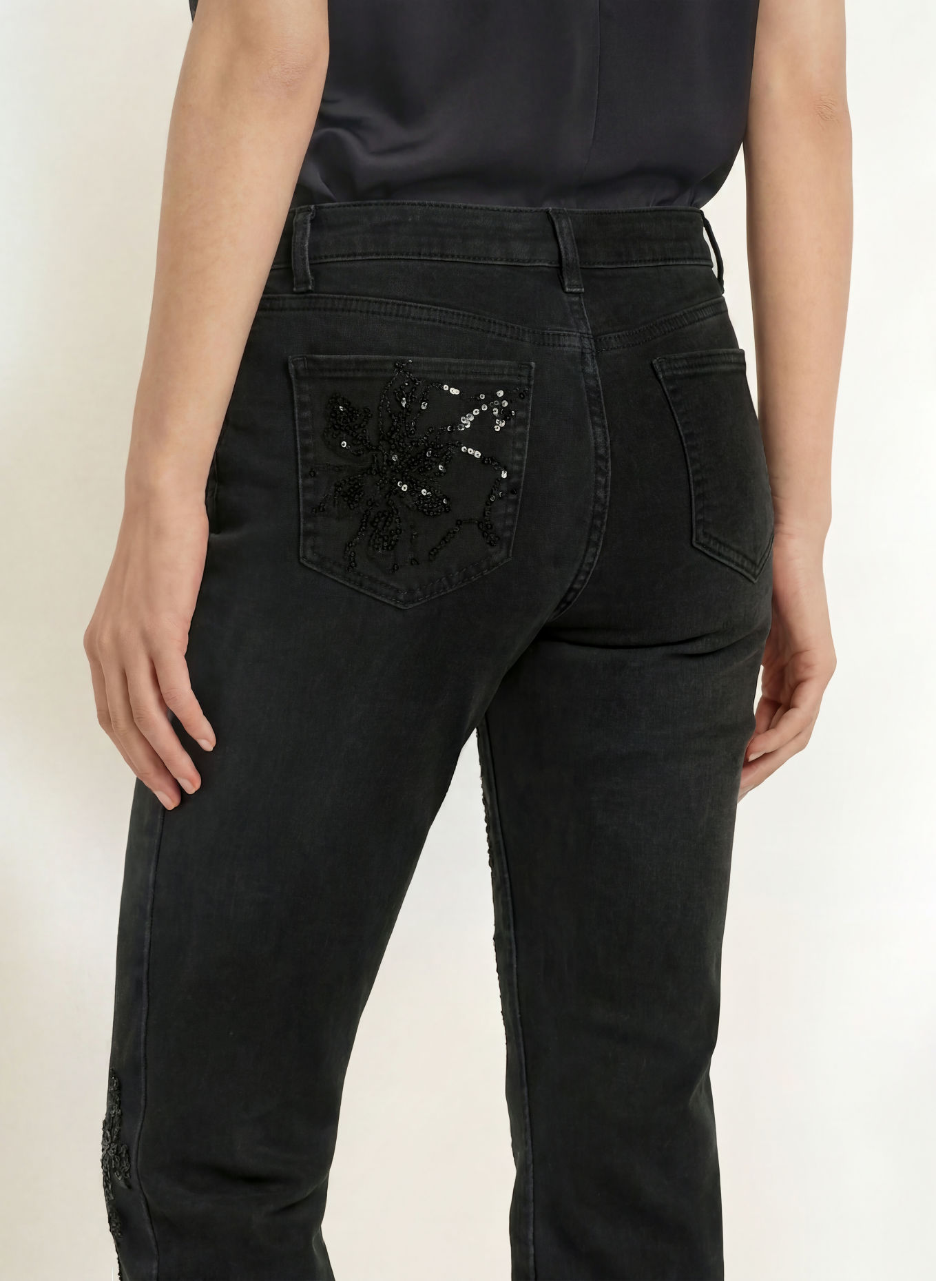 Joseph Ribkoff Flared jeans with sequins: 2606 Granitgrau