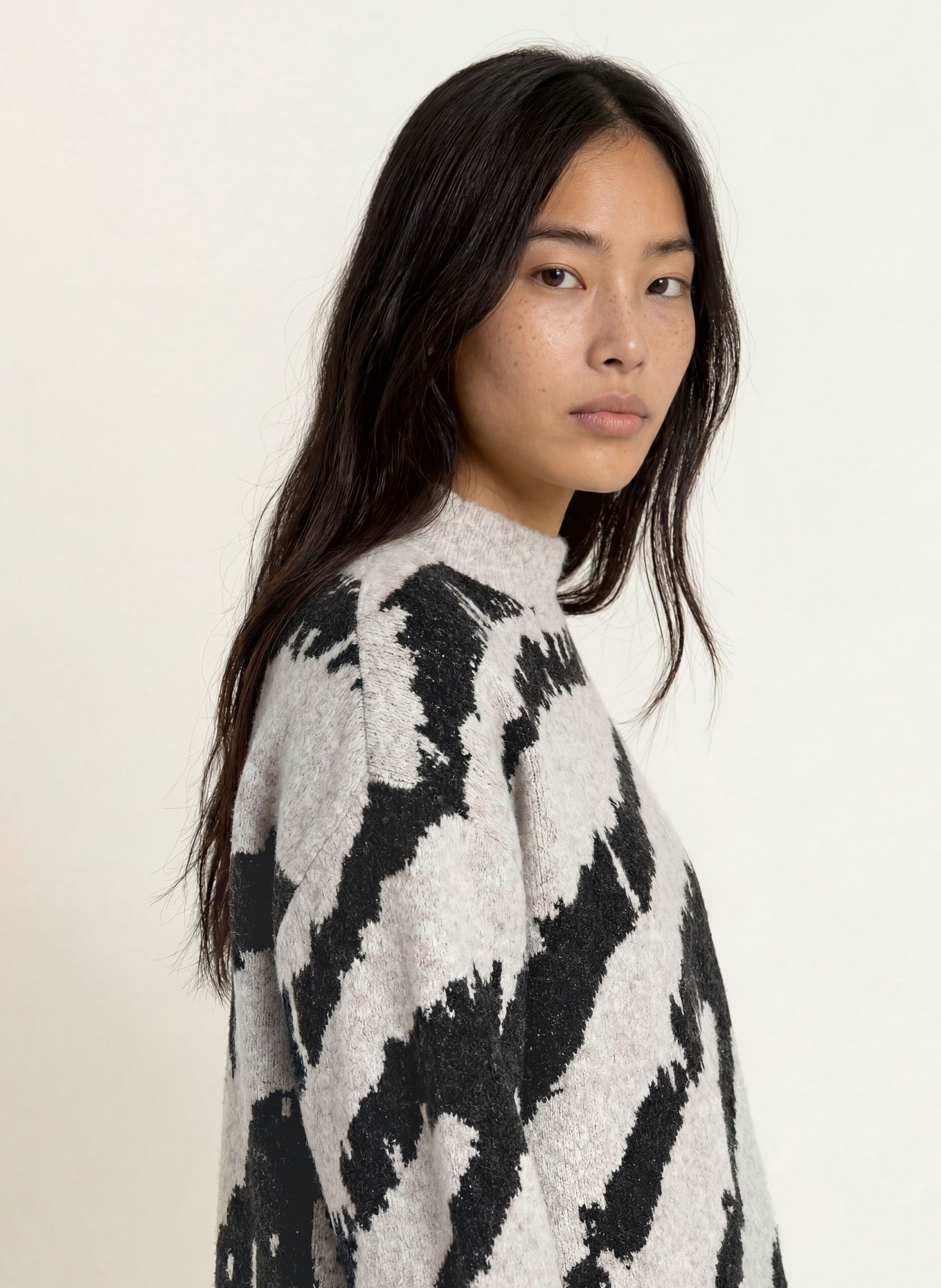 Joseph Ribkoff Sweater: GRAY / BLACK