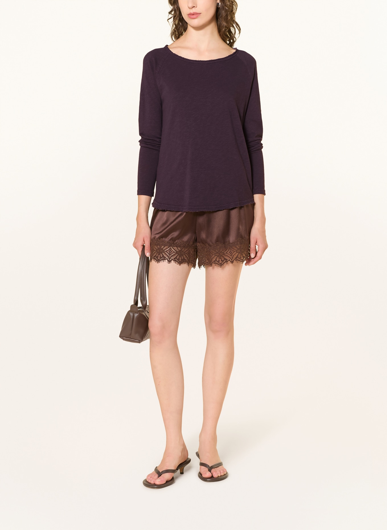 Rich & Royal Longsleeve: DUNKELLILA