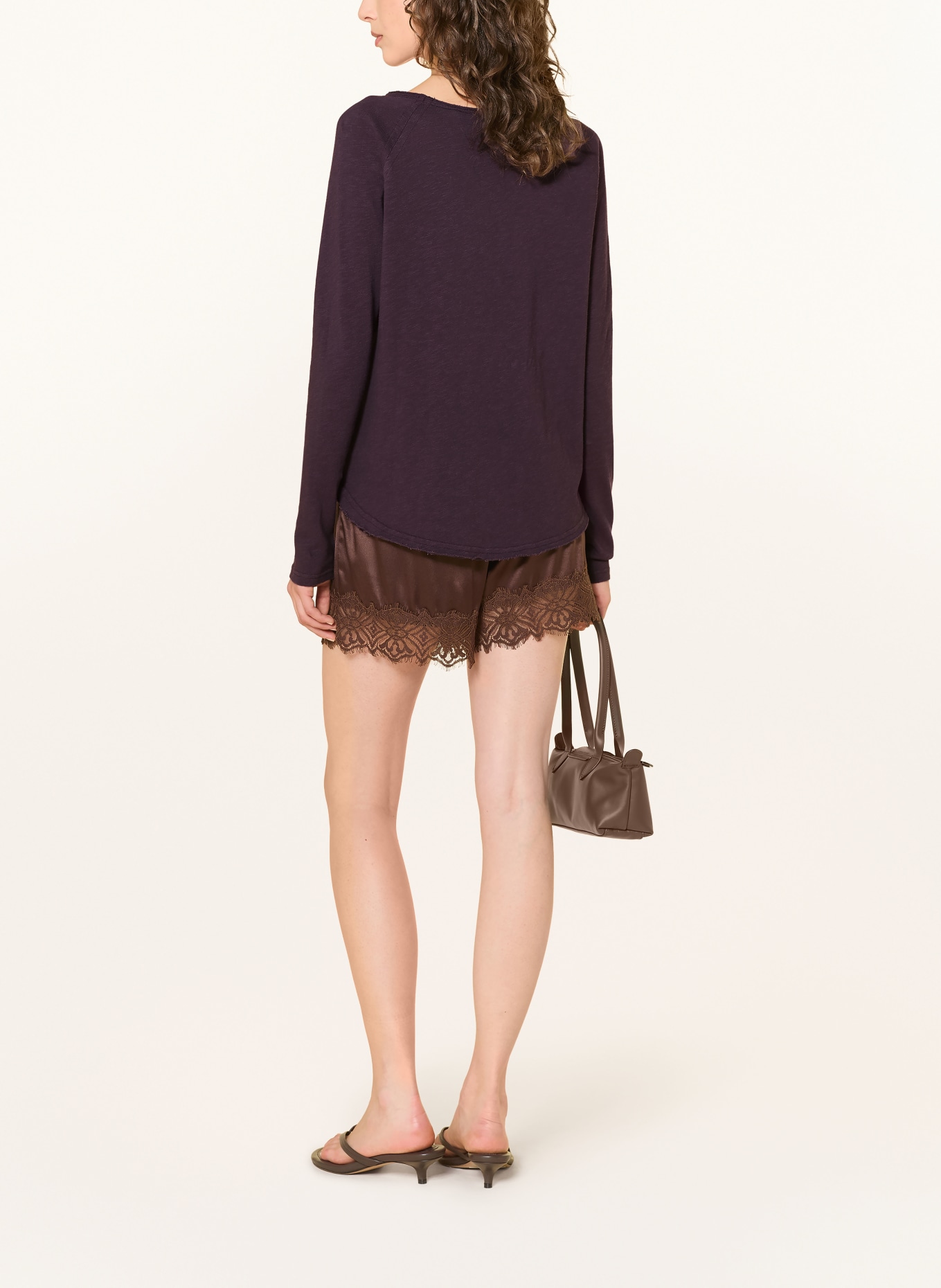 Rich & Royal Longsleeve: DUNKELLILA