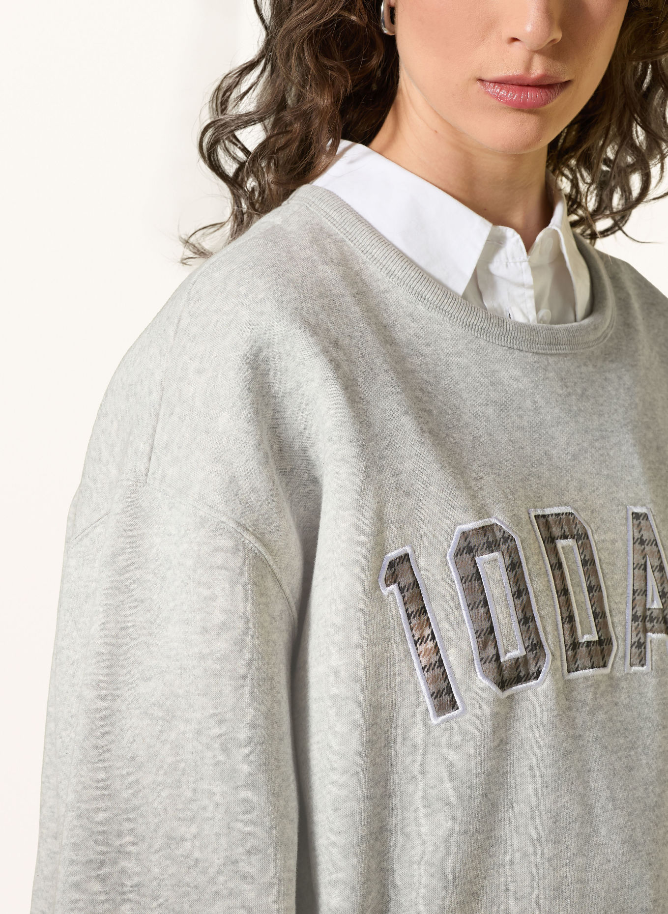 10DAYS Sweatshirt: LICHTGRIJS / DONKERGRIJS / WIT