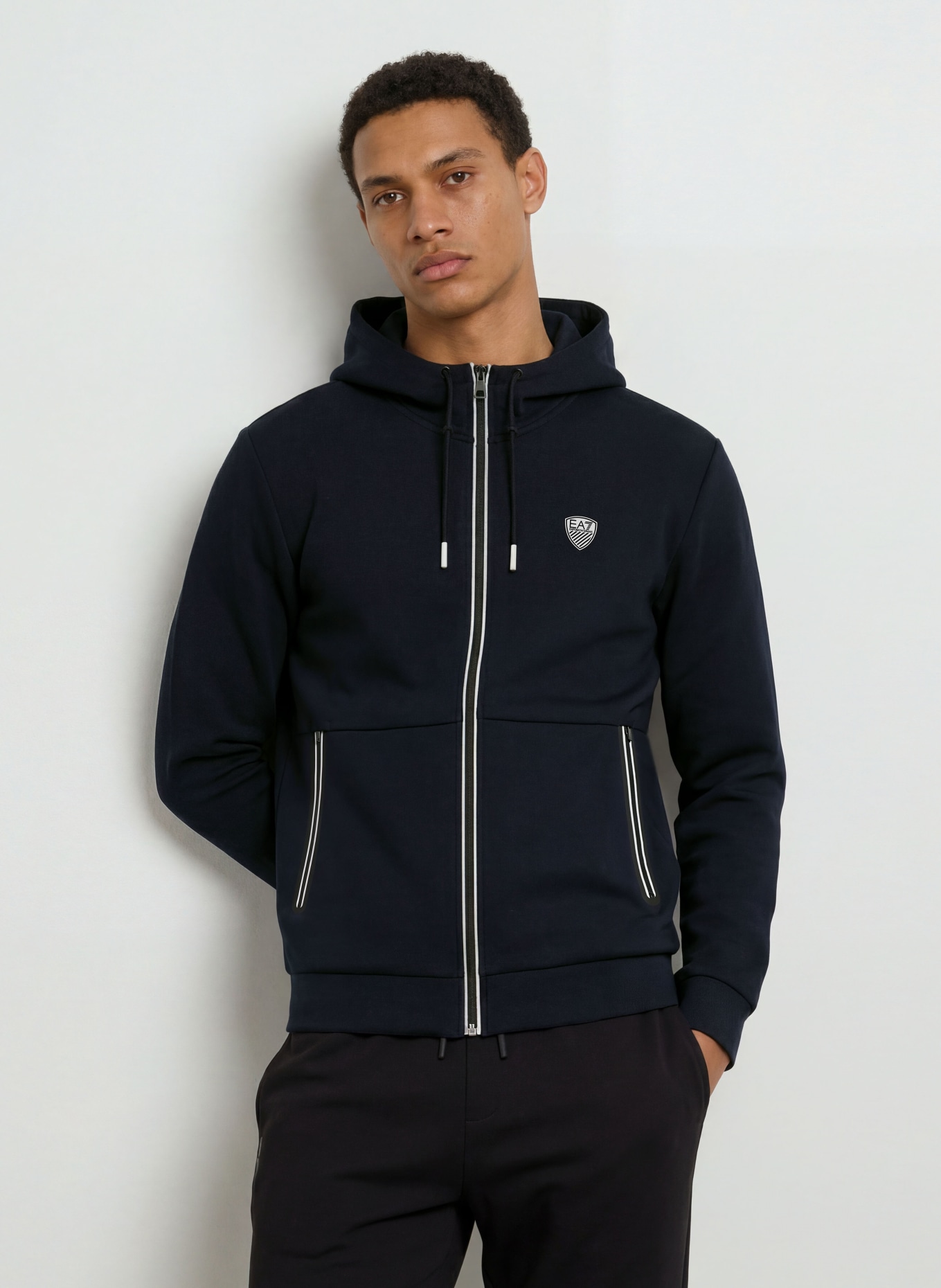 EA7 EMPORIO ARMANI Sweatjacke PREMIUM SHIELD: DUNKELBLAU