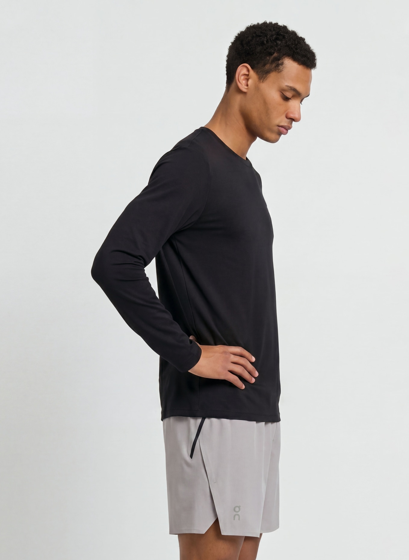 EA7 EMPORIO ARMANI Longsleeve: SCHWARZ