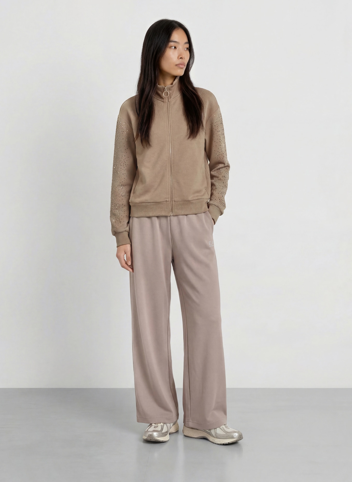 EA7 EMPORIO ARMANI Sweatjacke mit Schmucksteinen: BEIGE