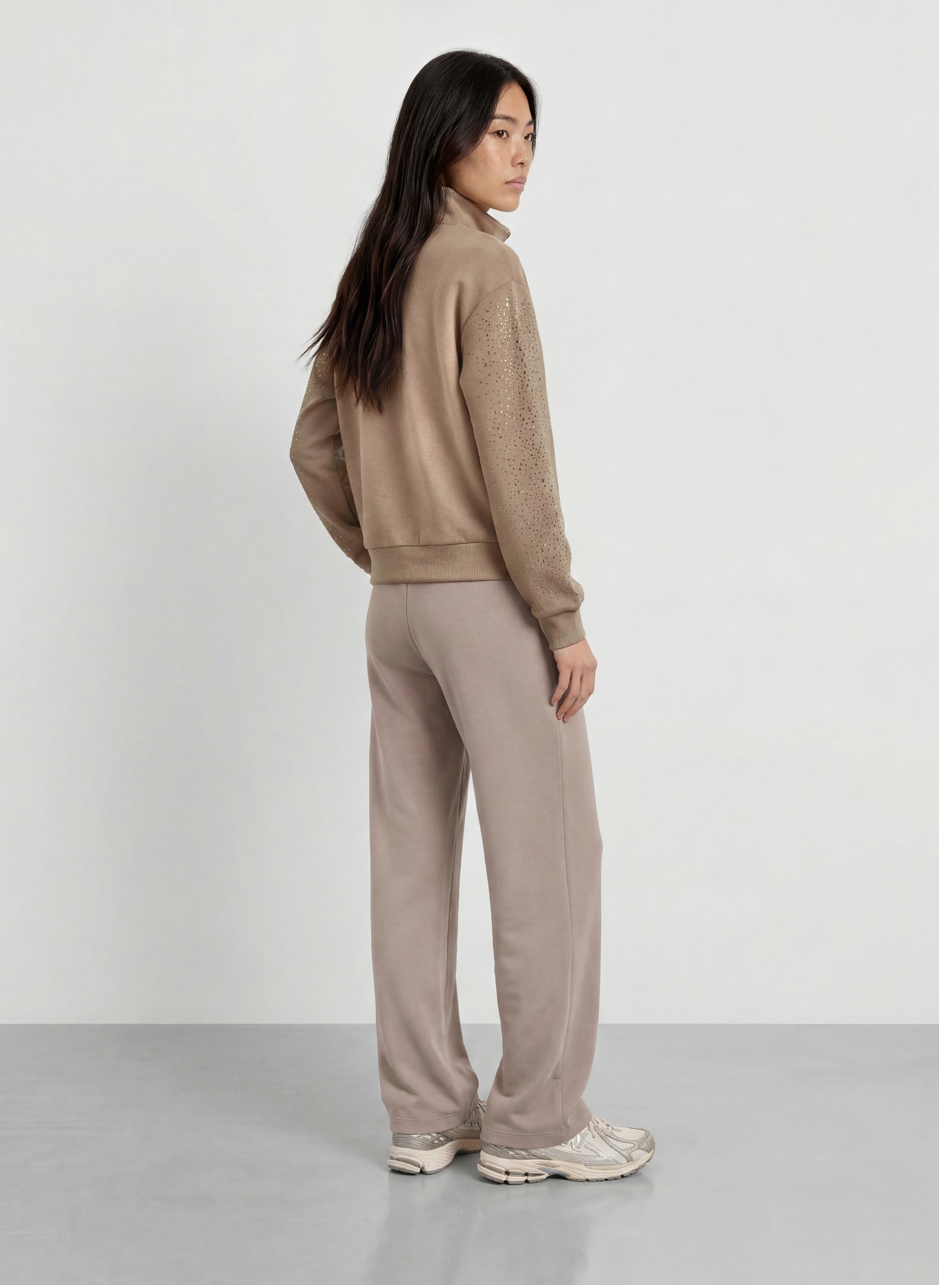 EA7 EMPORIO ARMANI Sweatjacke mit Schmucksteinen: BEIGE
