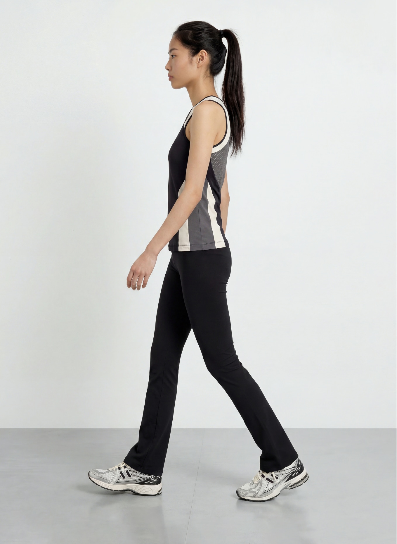 EA7 EMPORIO ARMANI Leggings: BLACK