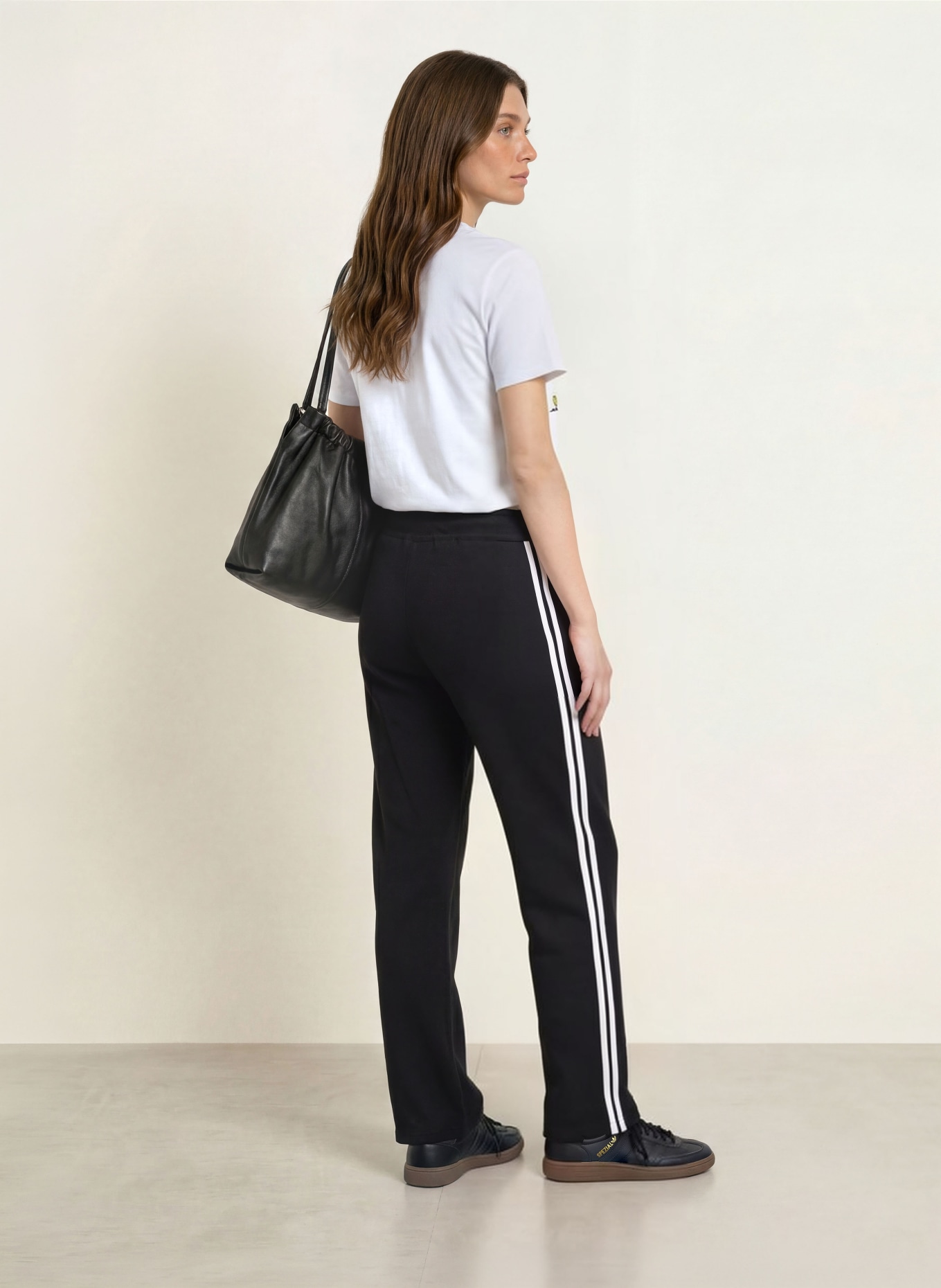 FrogBox T-shirt med strass: VIT / GUL / SVART