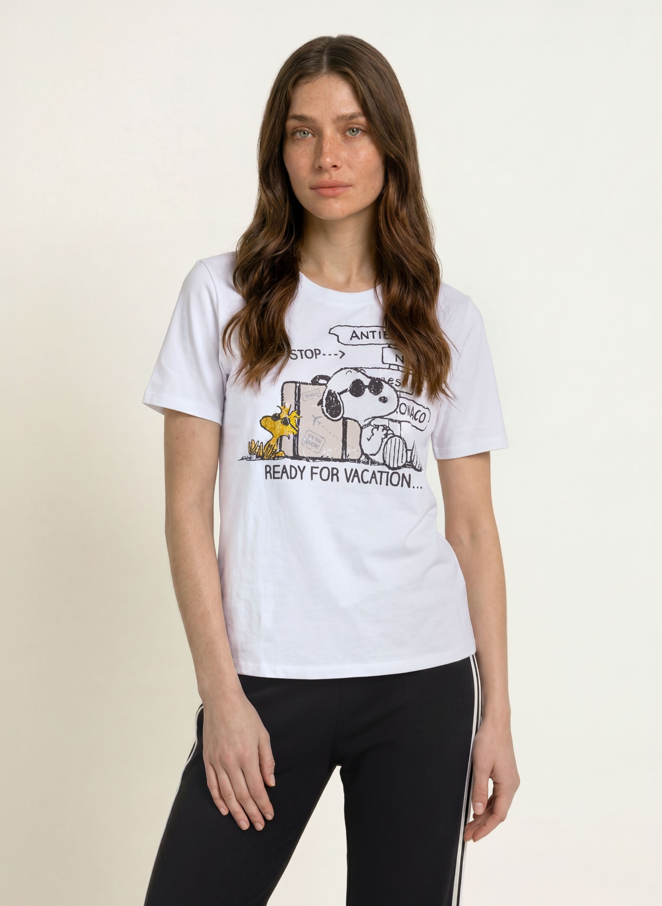 FrogBox T-shirt med strass: VIT / GUL / SVART