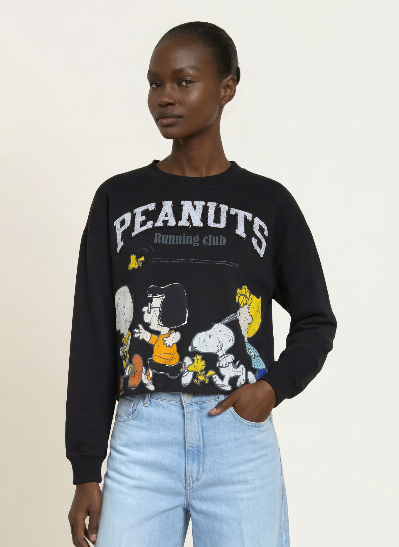 FrogBox Sweatshirt with sequins: BLACK / ECRU / YELLOW