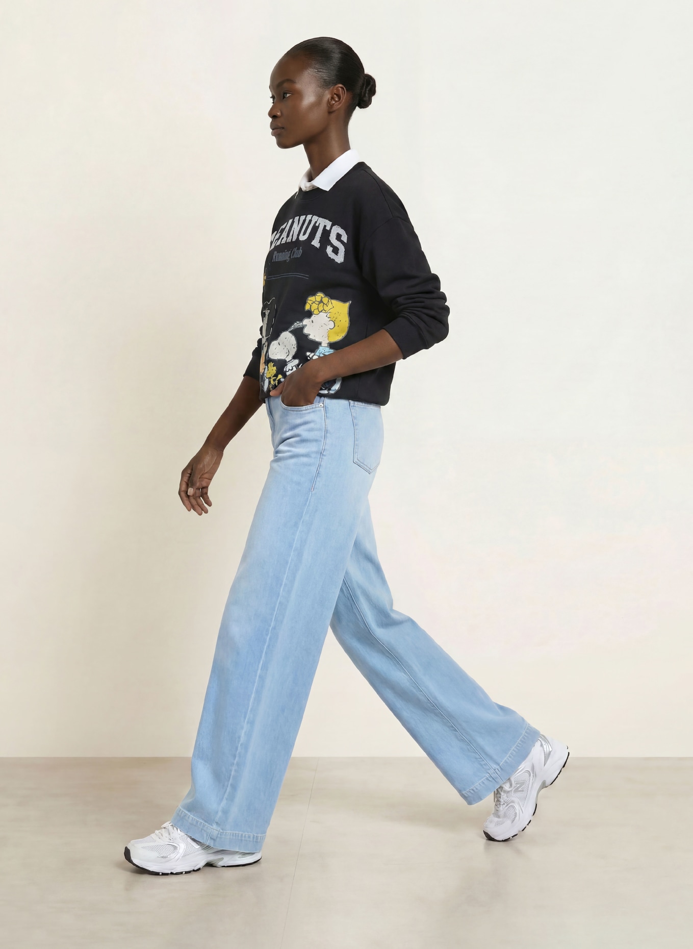 FrogBox Sweatshirt with sequins: BLACK / ECRU / YELLOW