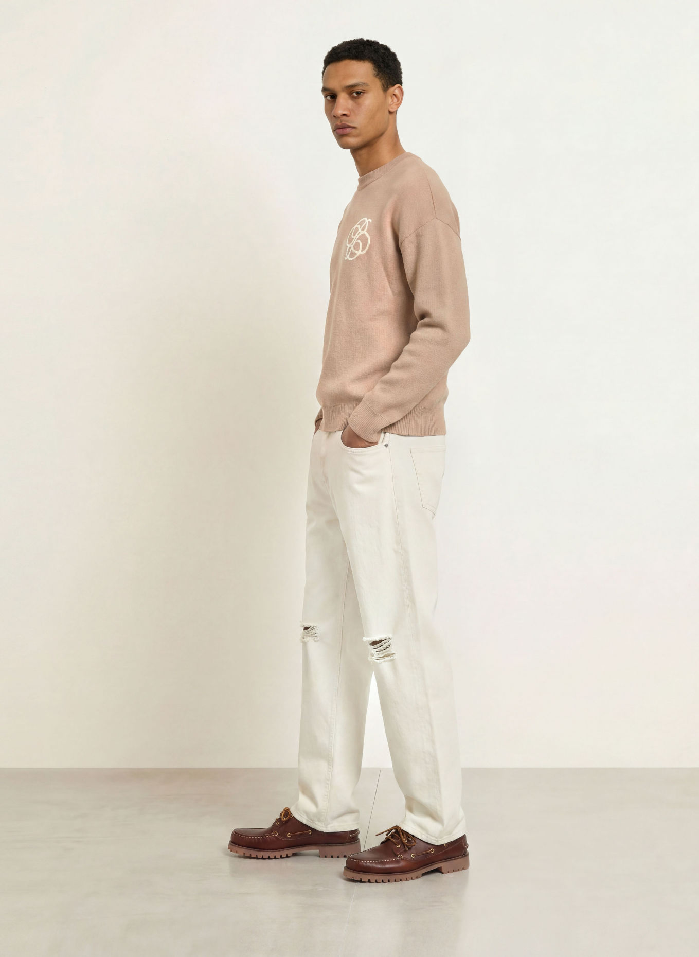 PROHIBITED Pullover: BEIGE