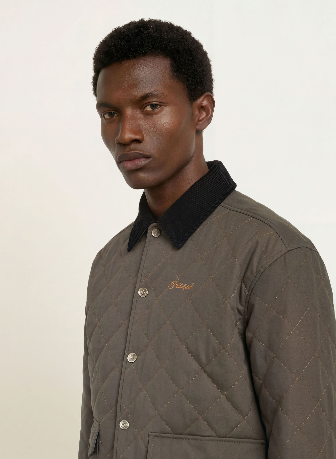 PROHIBITED Steppjacke im Materialmix: KHAKI / SCHWARZ