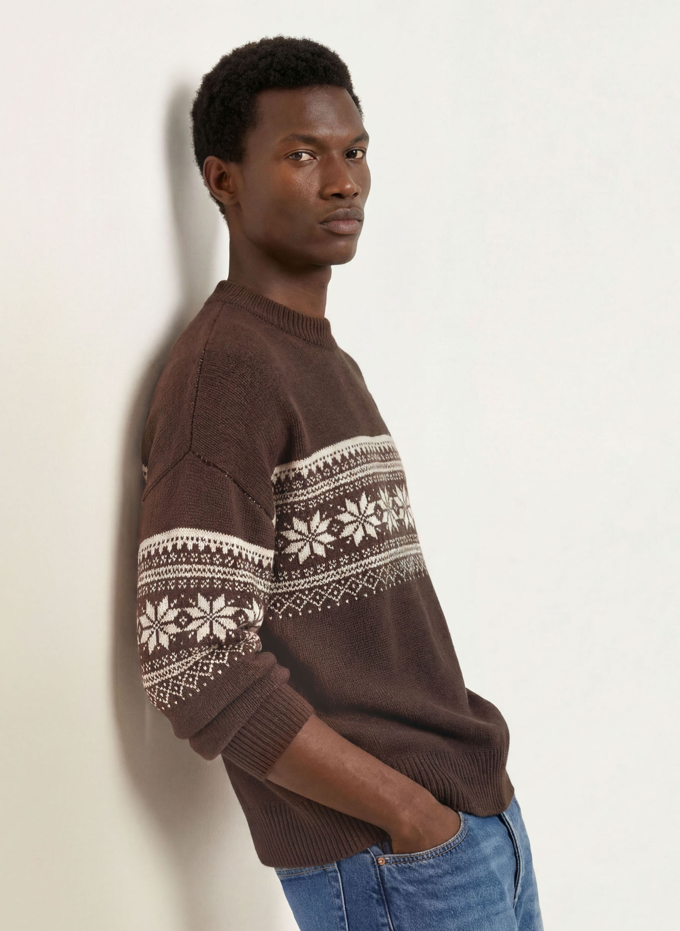 PROHIBITED Pullover: DUNKELBRAUN / CREME