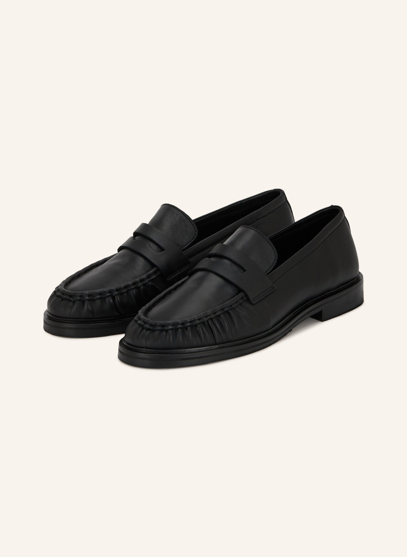 MRS & HUGS Pennyloafer: ZWART