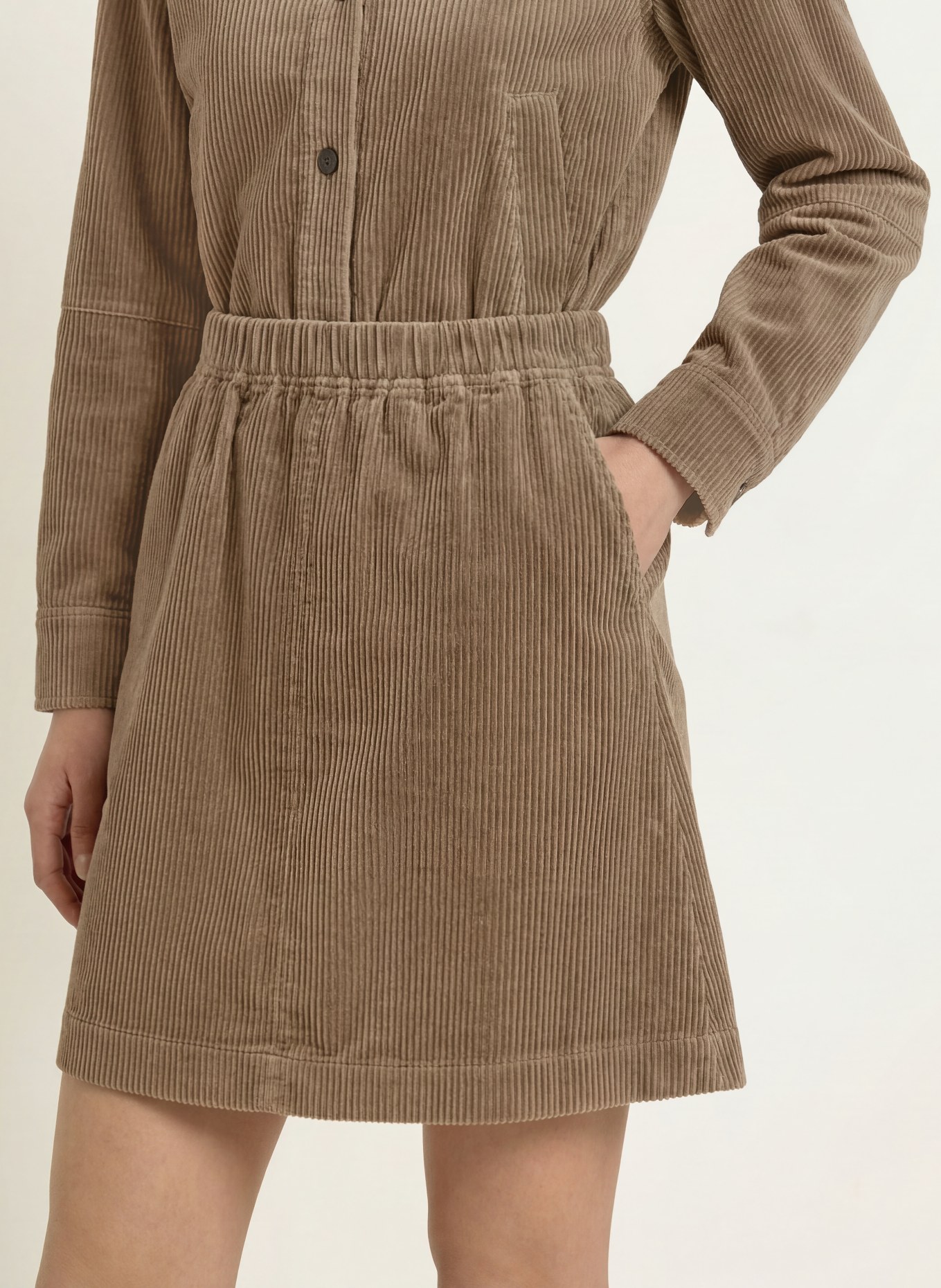 Marc O'Polo Jupe en velours côtelé: BEIGE