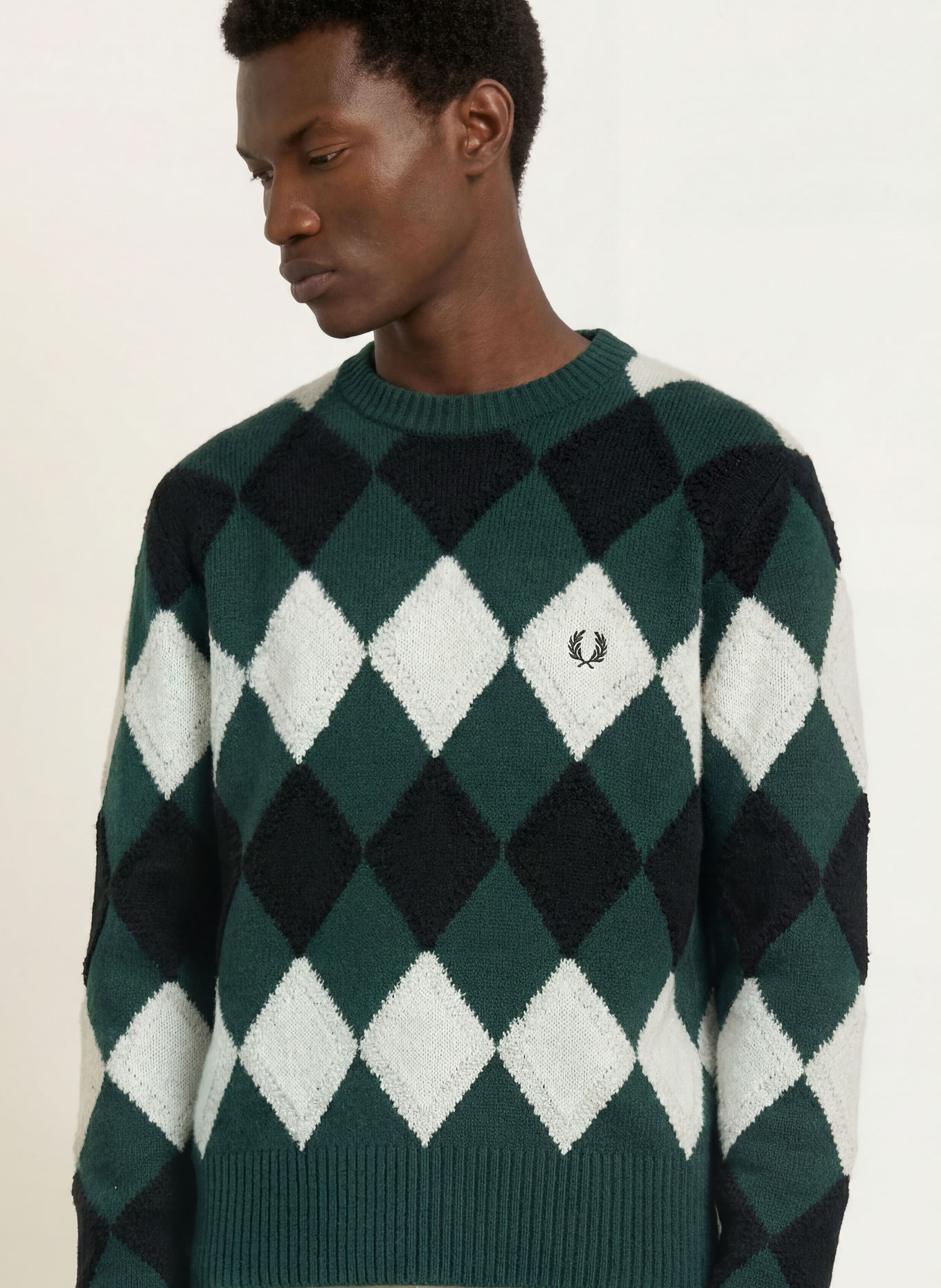 FRED PERRY Trui: DONKERGROEN / WIT / ZWART