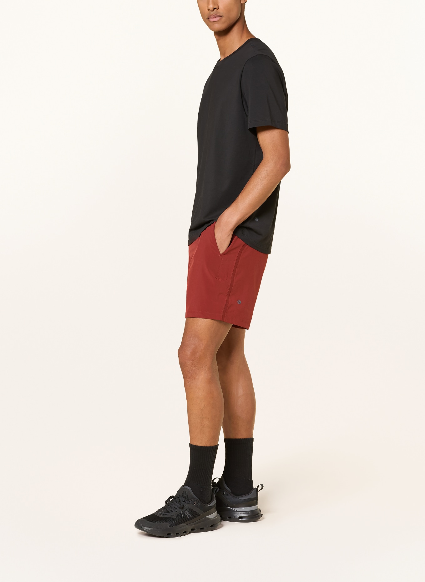 lululemon PACEBREAKER Training shorts: DARK RED