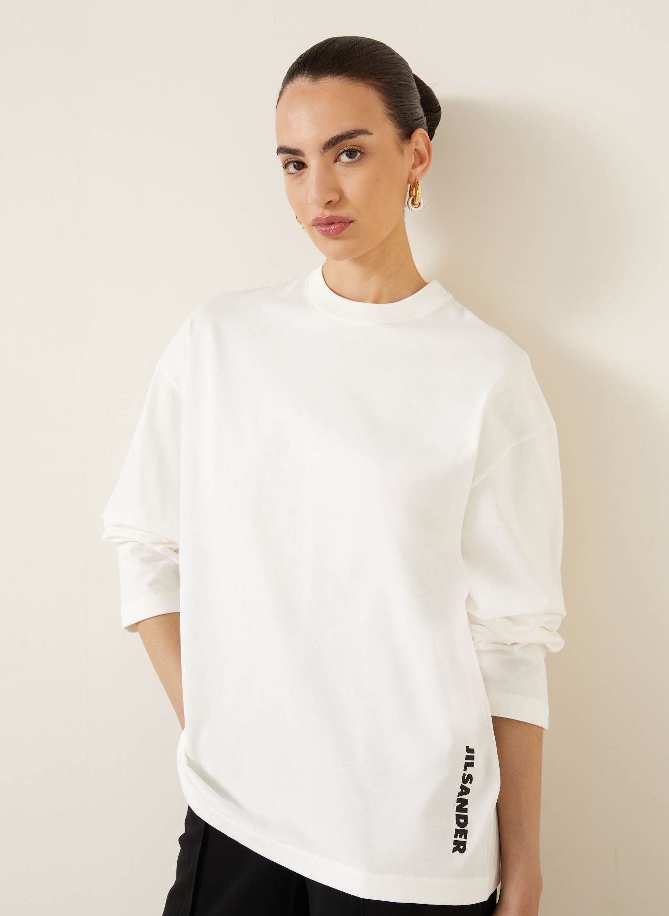JIL SANDER Longsleeve: WEISS / SCHWARZ