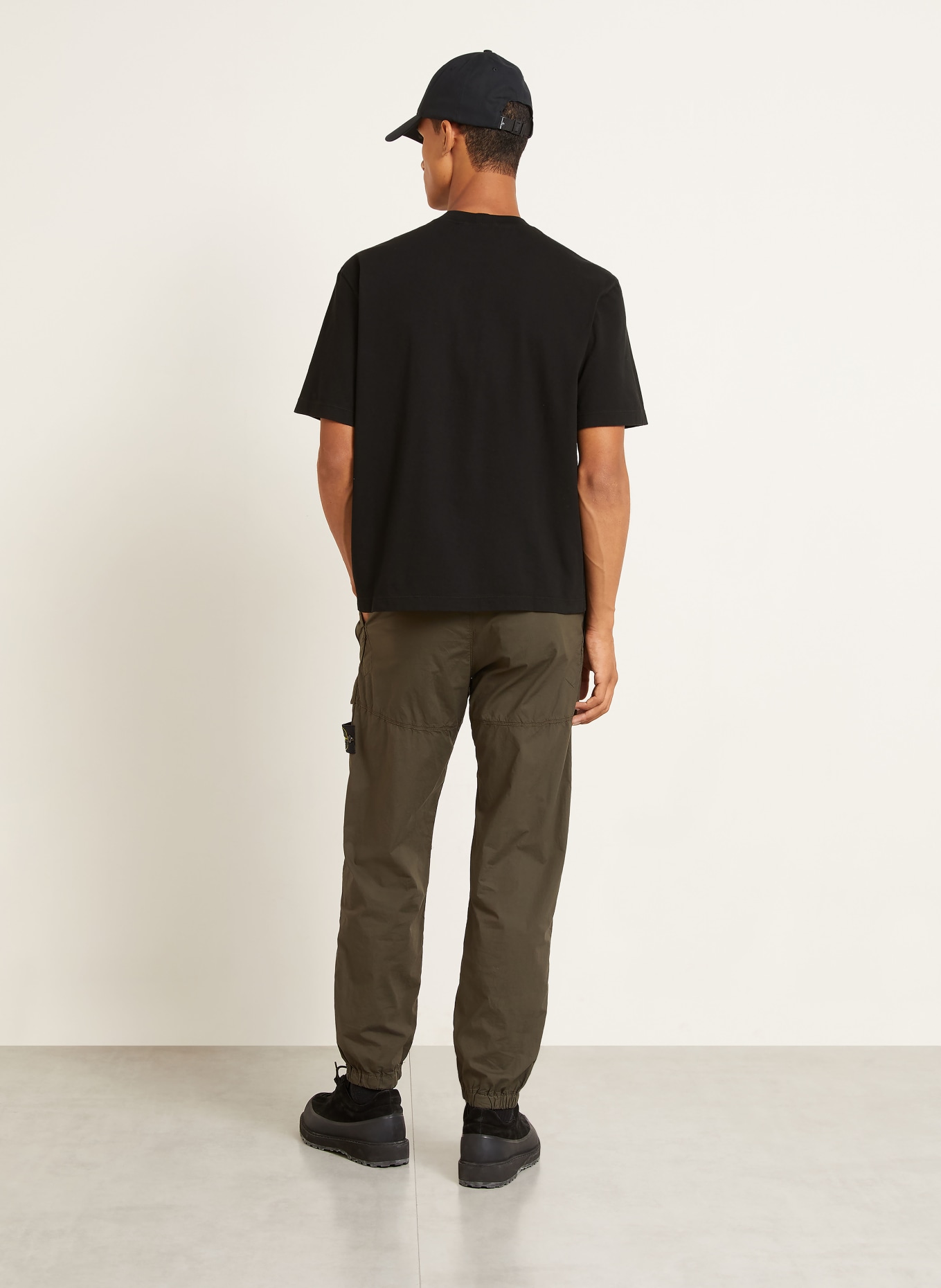 STONE ISLAND Tričko: ČERNÁ