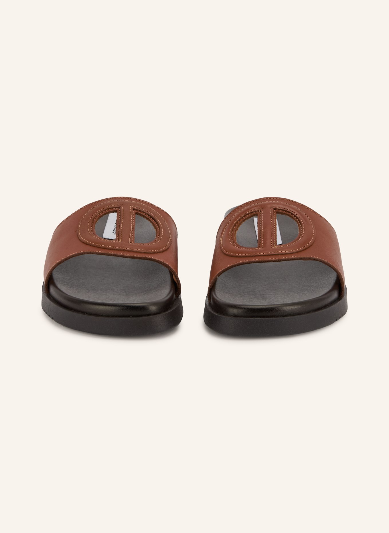 STEVE MADDEN Pantoletten MAYKE mit Cut-outs: COGNAC