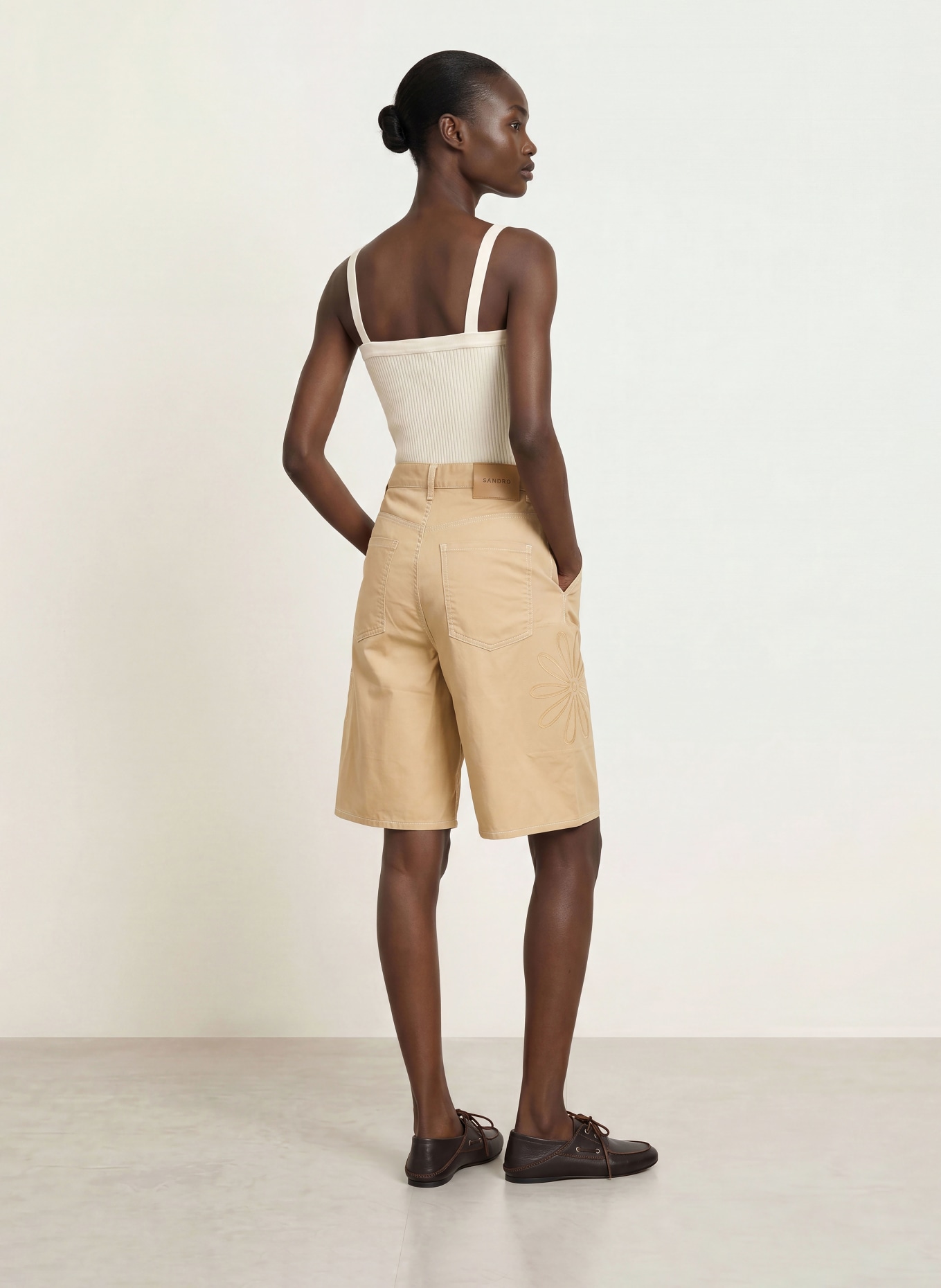 SANDRO Bermudas in Jeansoptik: BEIGE