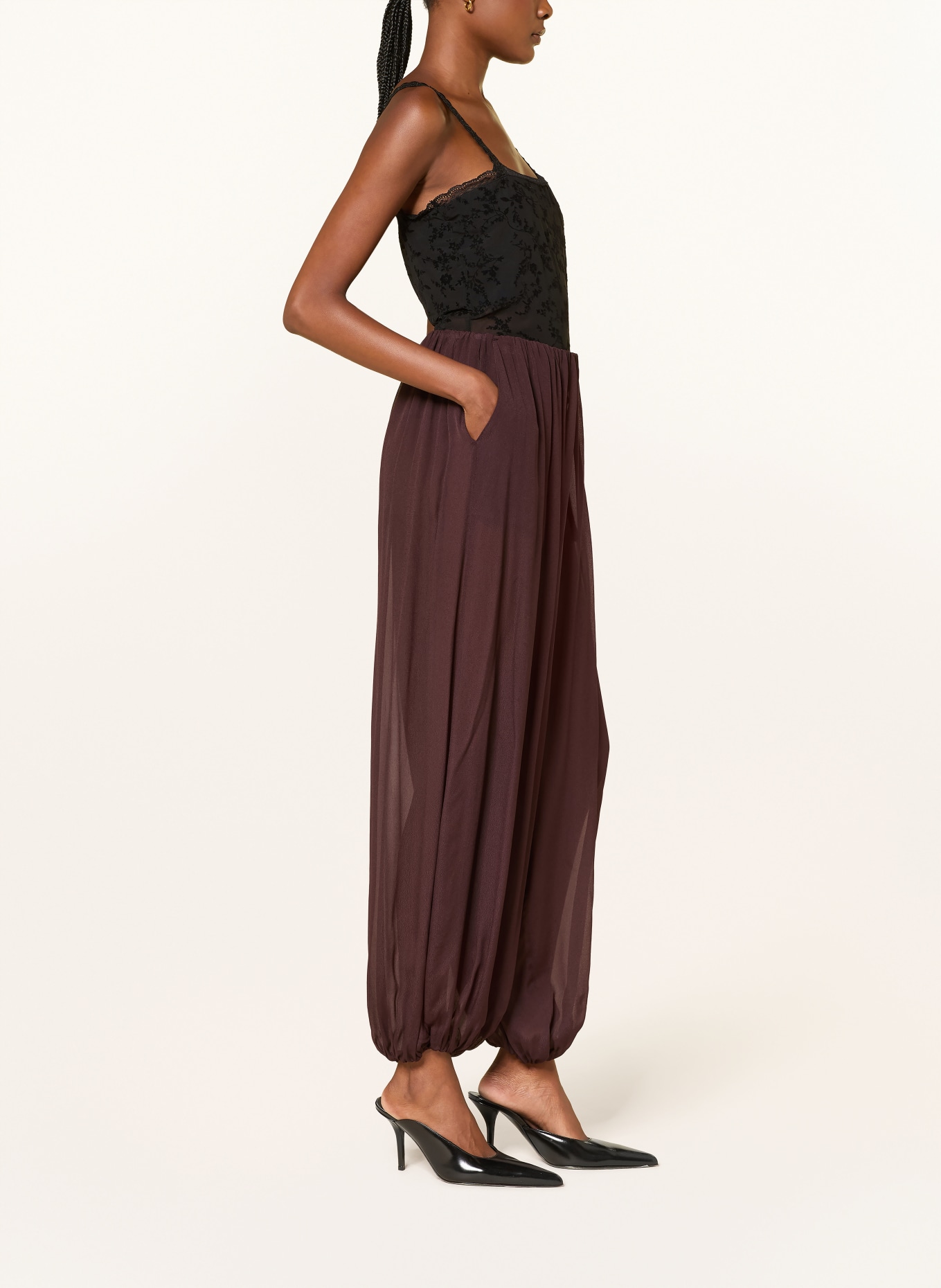 ARAKII Pantalon: ROUGE FONCÉ