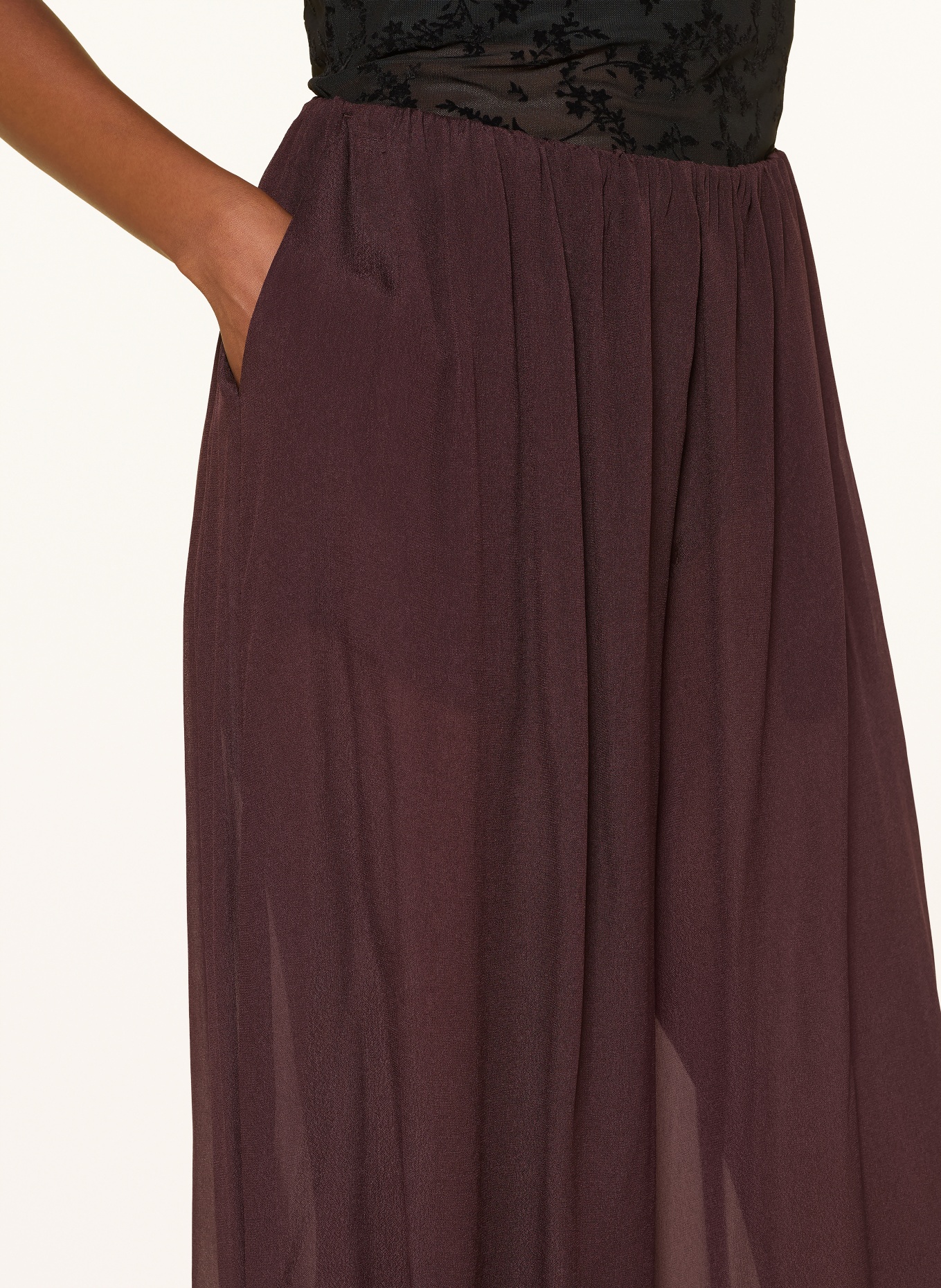 ARAKII Pantalon: ROUGE FONCÉ