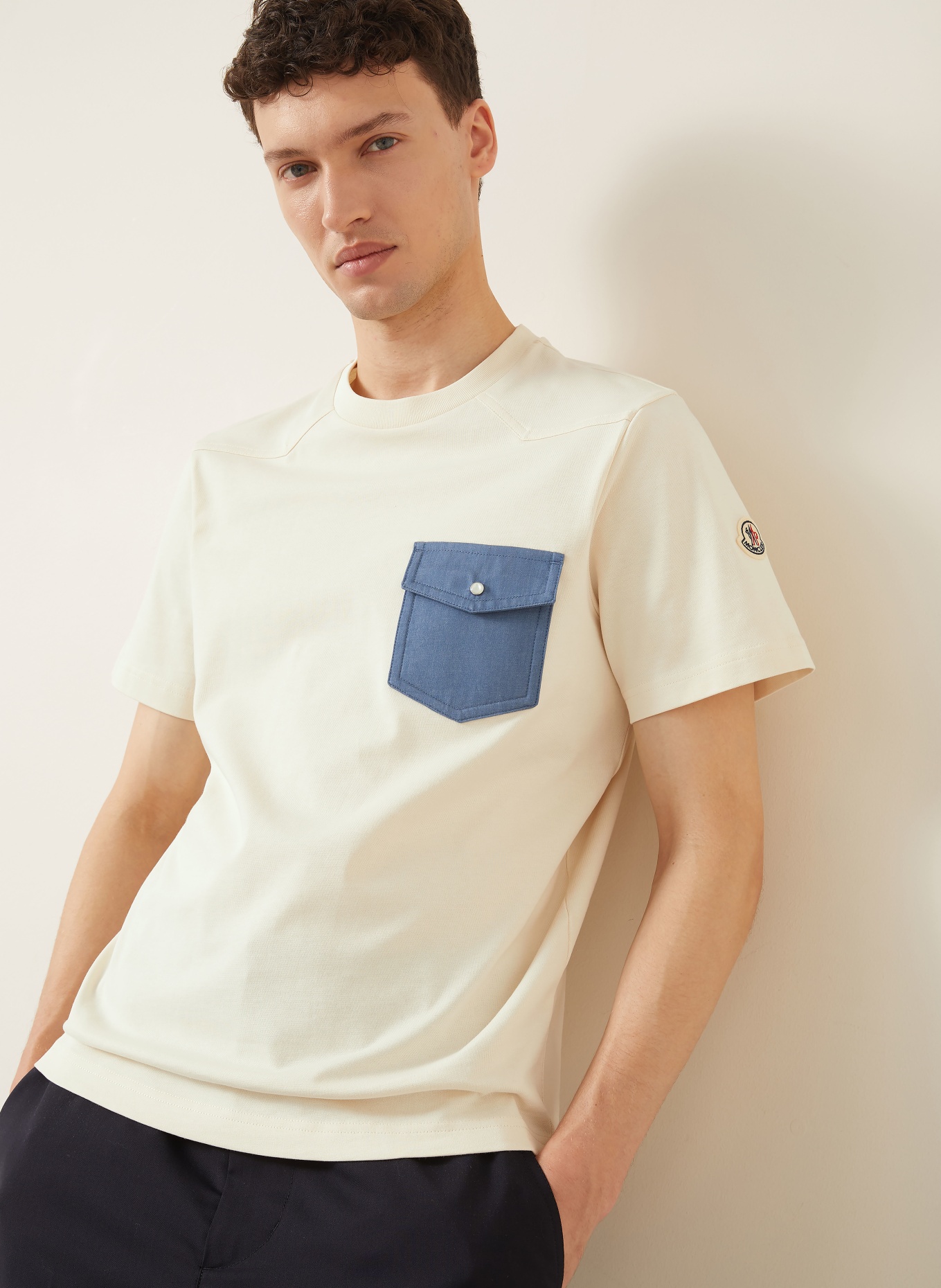 MONCLER T-shirt: CREAM / BLUE