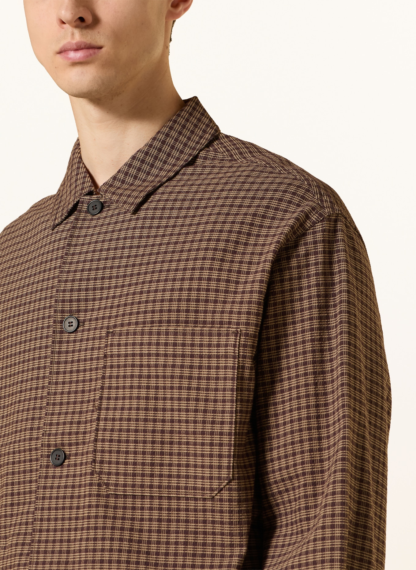 ARKET BILLY Comfort Fit Shirt: DARK BROWN / CAMEL