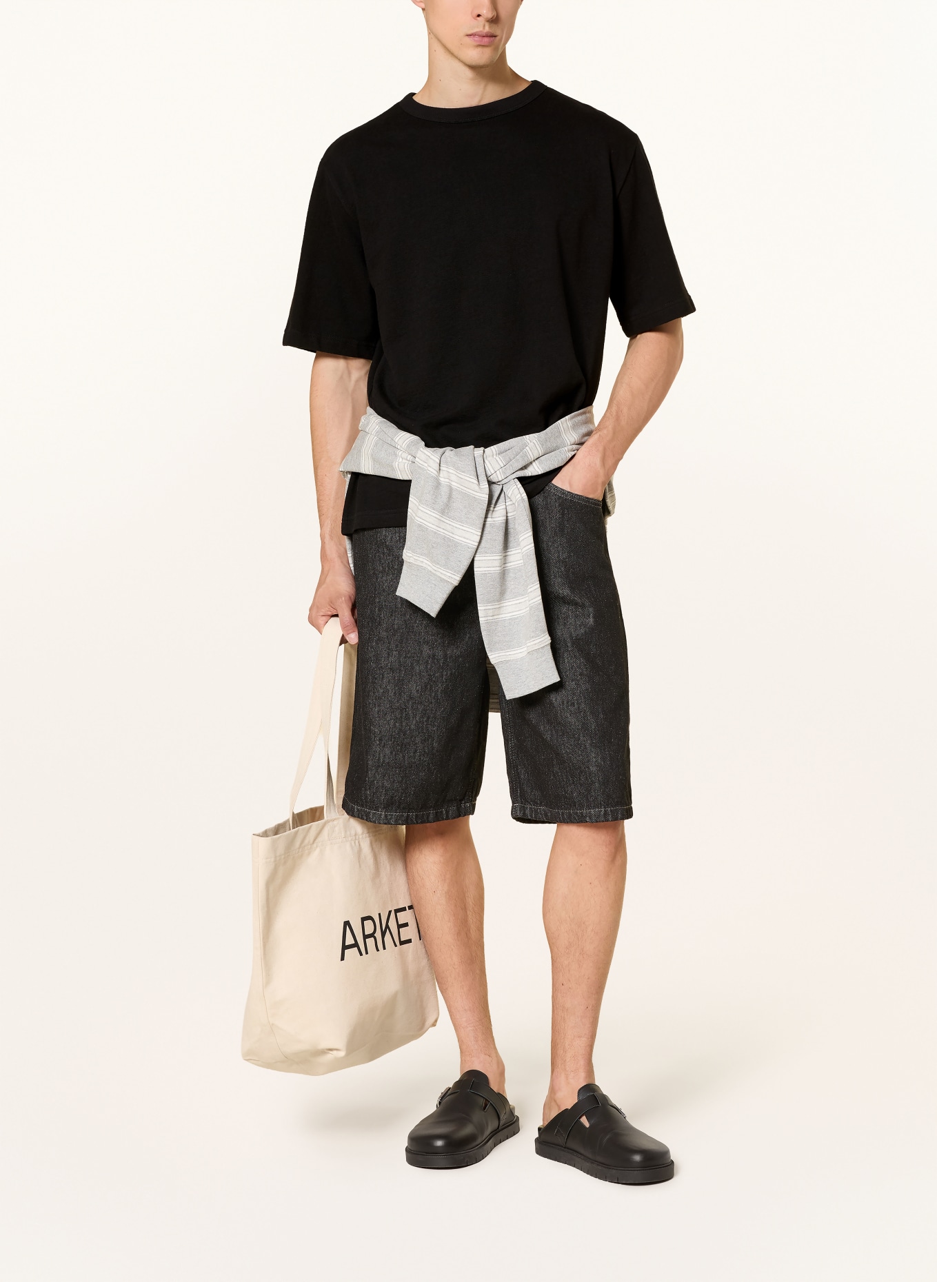 ARKET ODIN T-shirt: BLACK