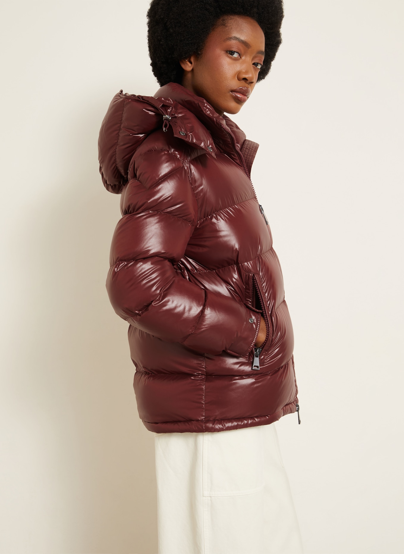MONCLER Donsjas MAIRE met afneembare capuchon: DONKERROOD