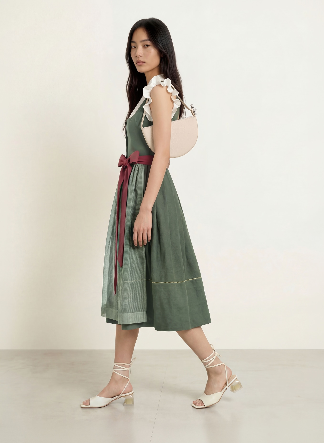 Grasegger Linnen dirndl BRIANNA: GROEN / DONKERROOD / LICHTGROEN