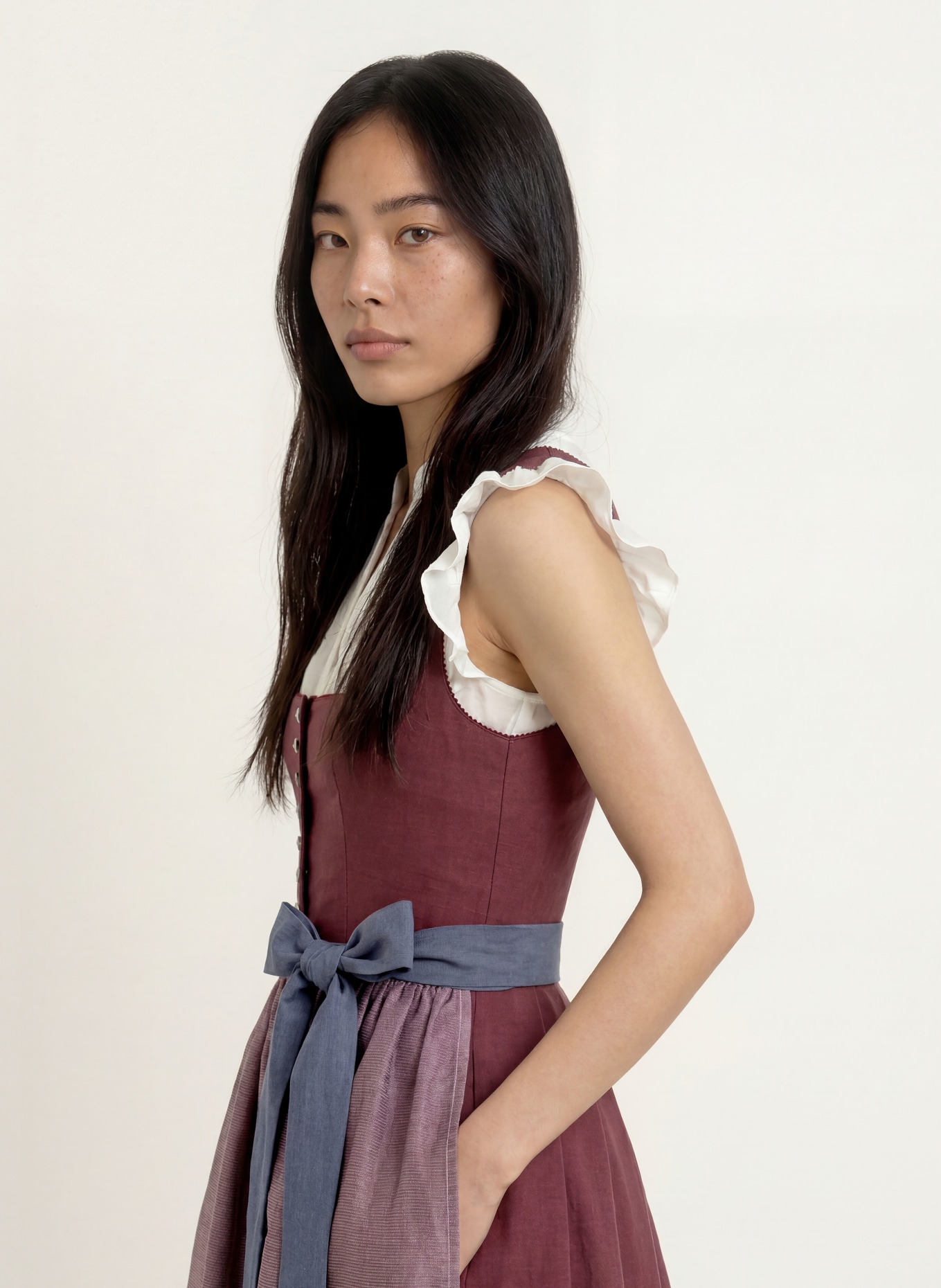 Grasegger Linen Dirndl BRIANNA: DARK RED / BLUE