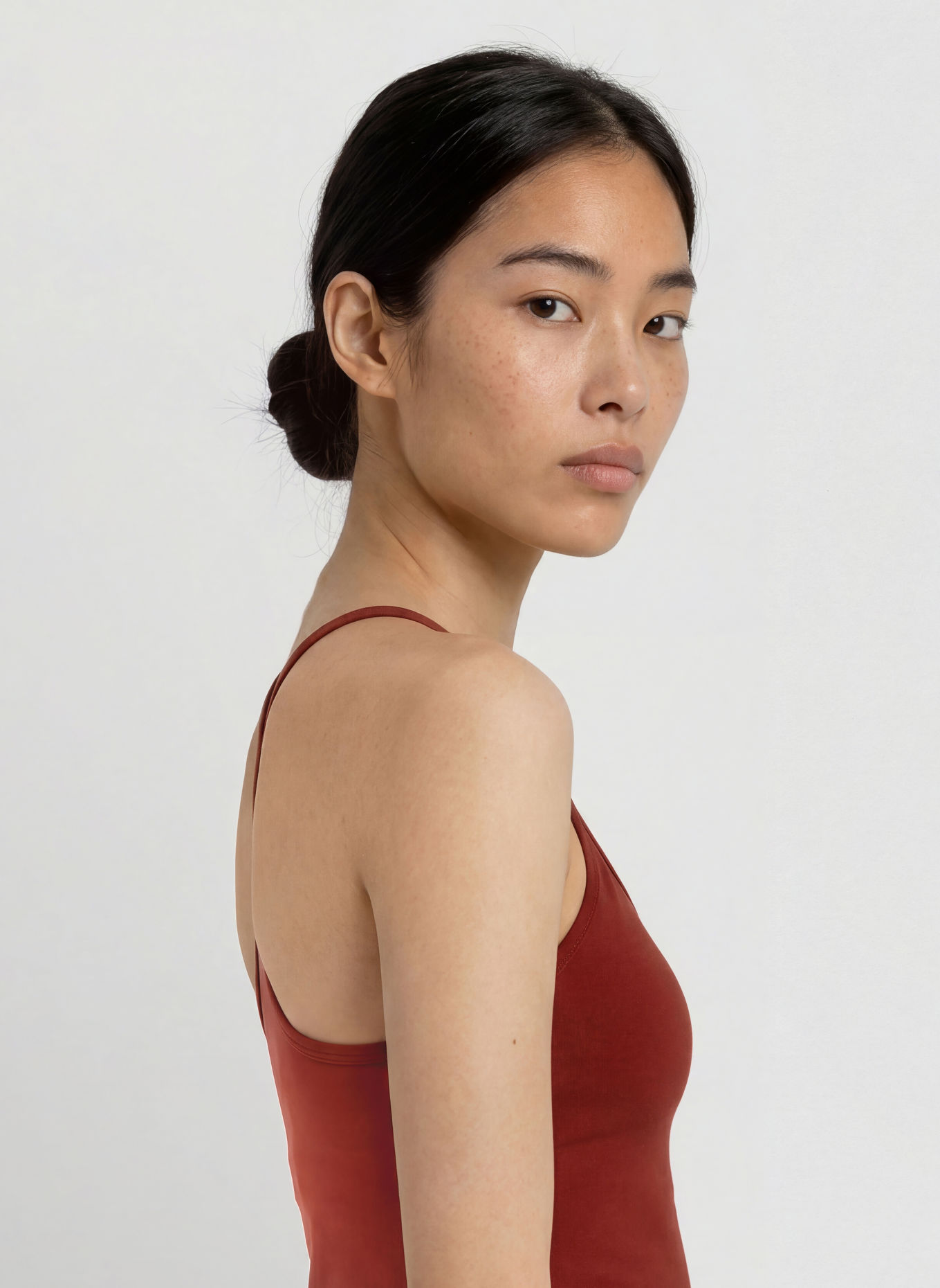 lululemon Tanktop FLOW: DONKERROOD
